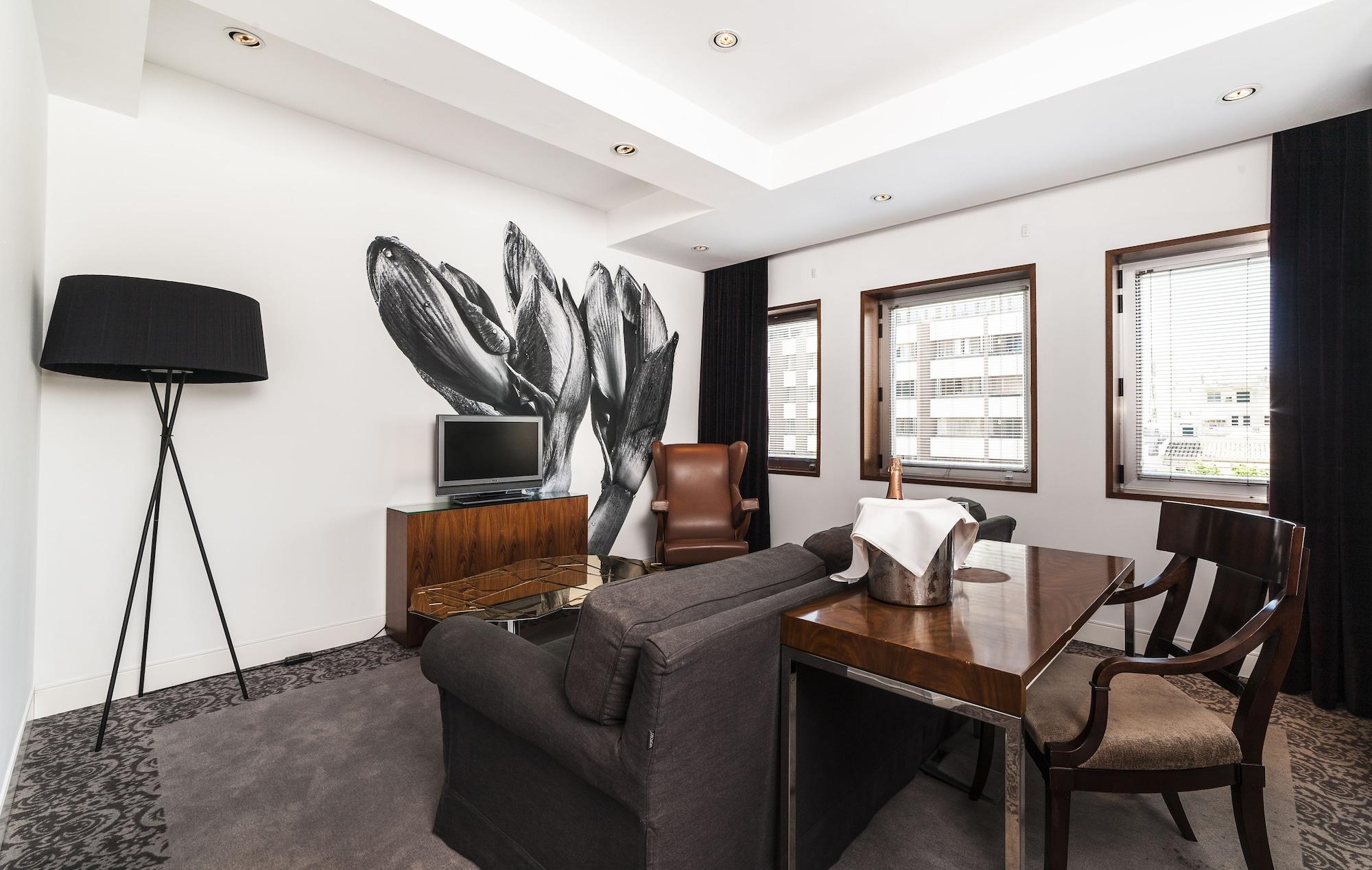 Ur Palacio Avenida Hotel 4*