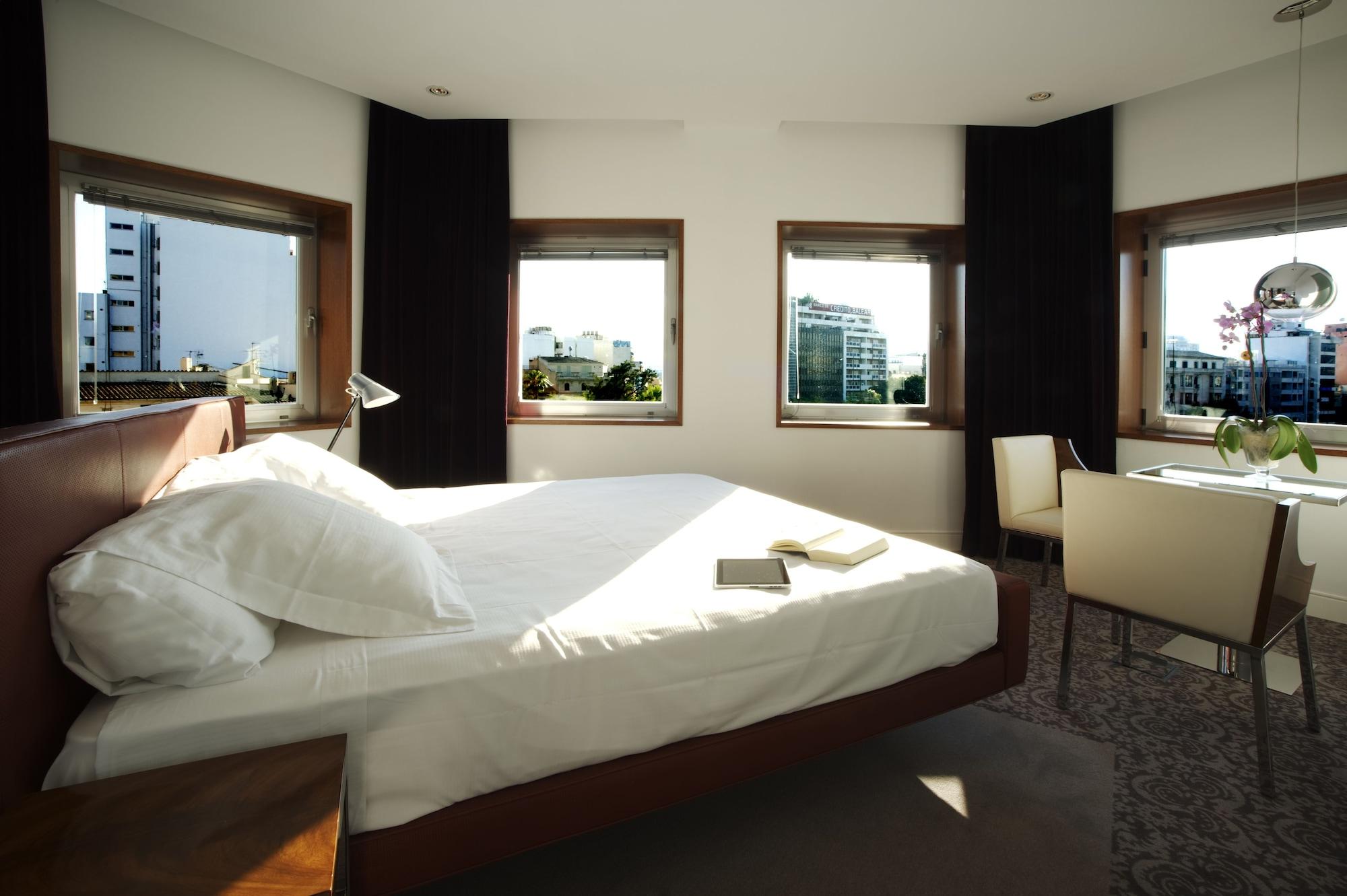 Ur Palacio Avenida 4*
