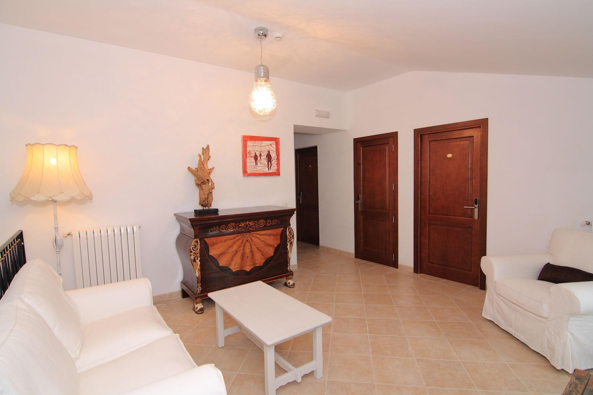 By Eurotels Algaida (Mallorca)