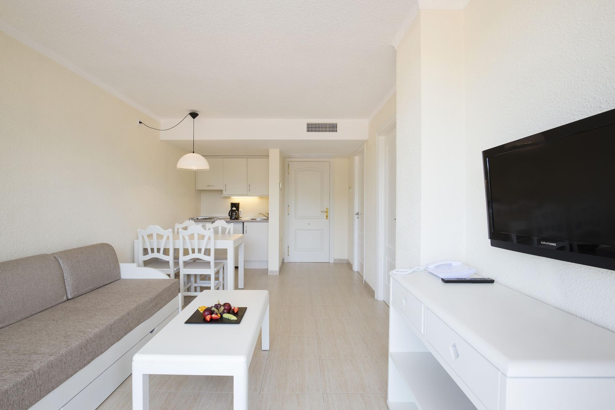 Canyamel Sun Apartahotel 3*