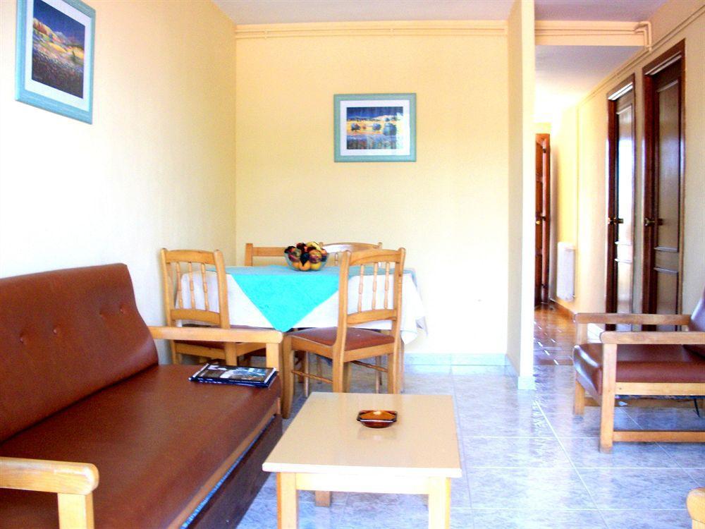 Triton Hotel 4*