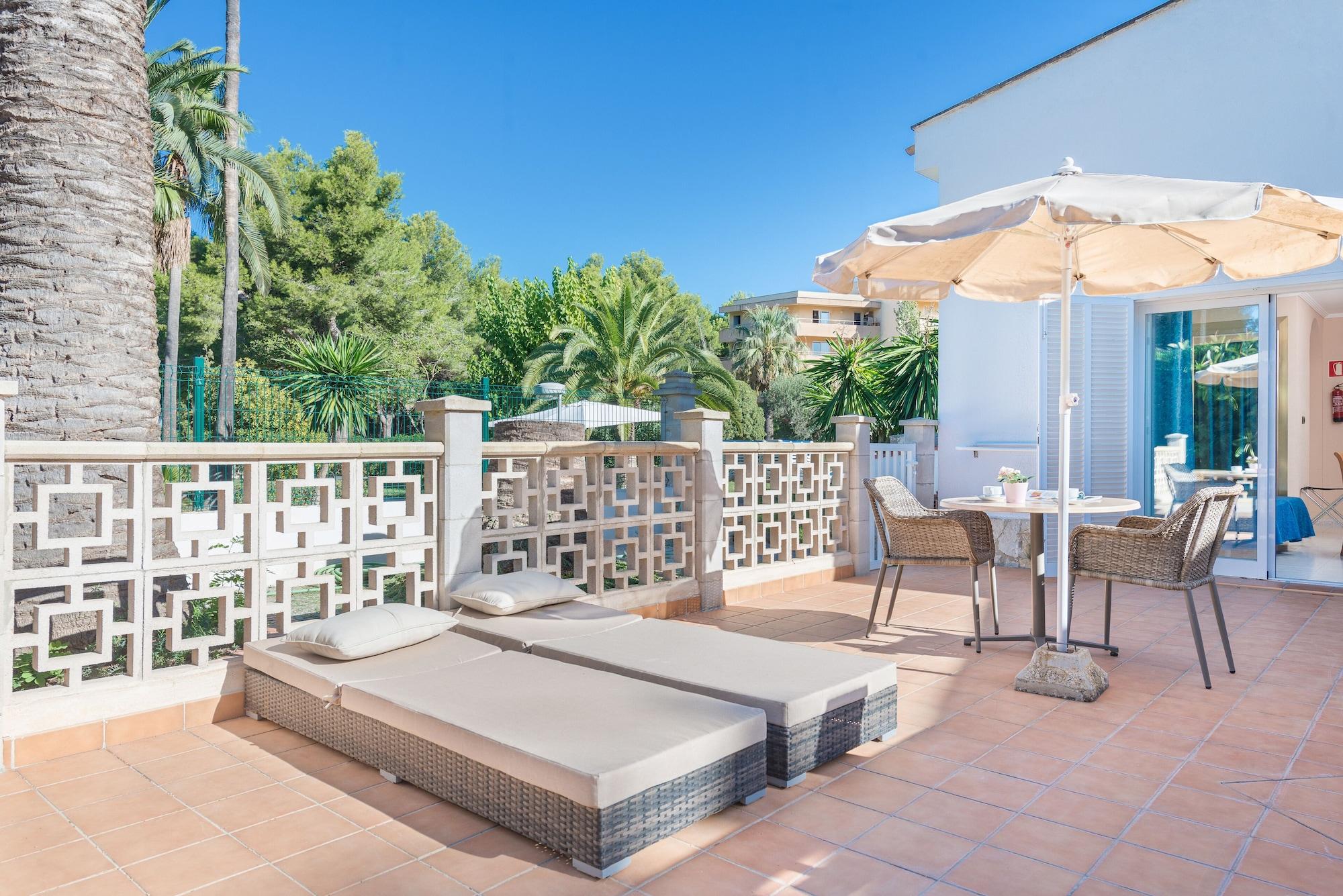 Nura Condor Hotel 3*