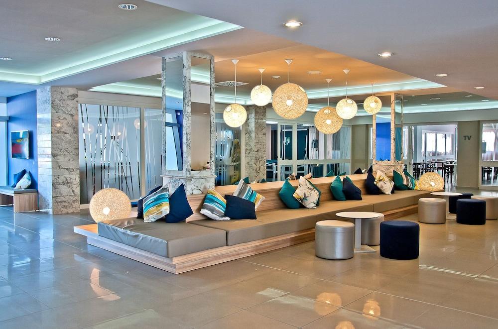 Bq Delfín Azul Hotel