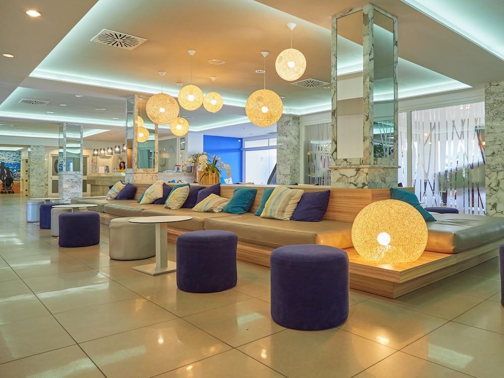 Bq Delfín Azul Hotel
