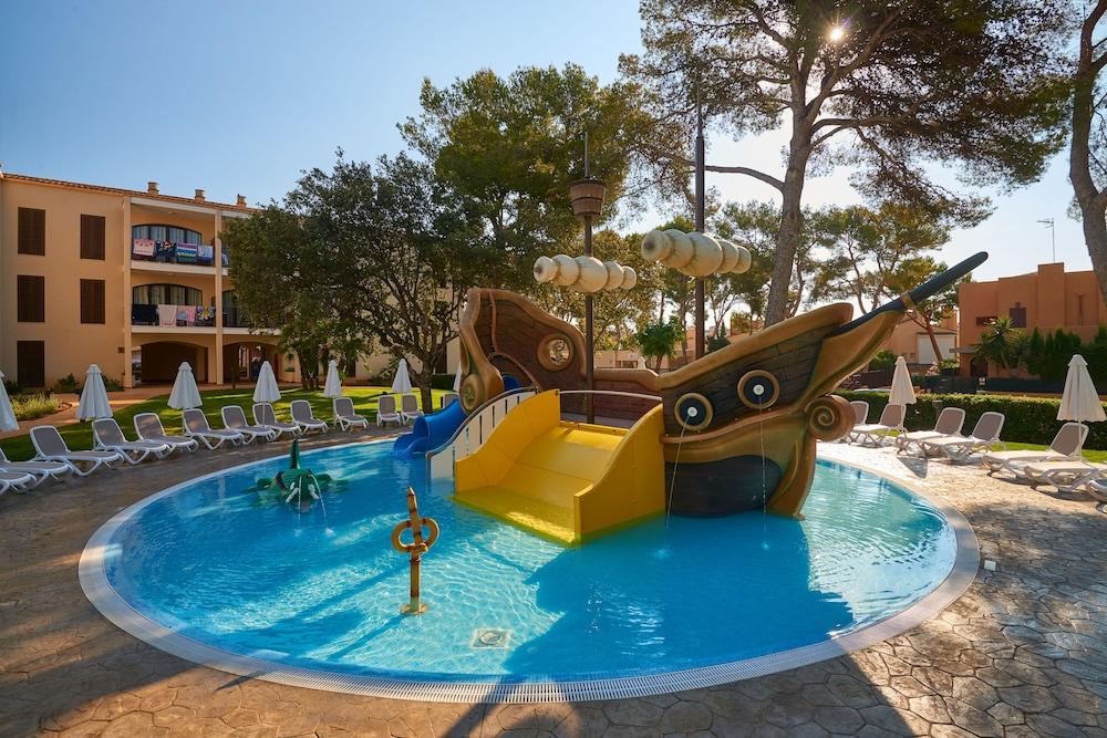 Protur Floriana 3* Sup Aparthotel