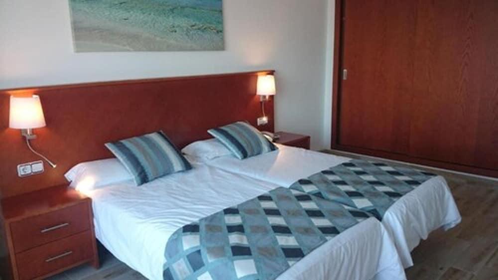 Hotel R2 Veronica 3*
