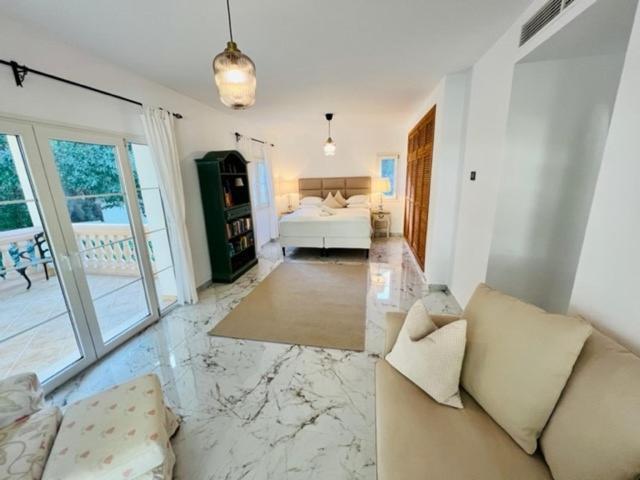 Poolvilla Patricia - Camp De Mar * Andratx (Andrach)