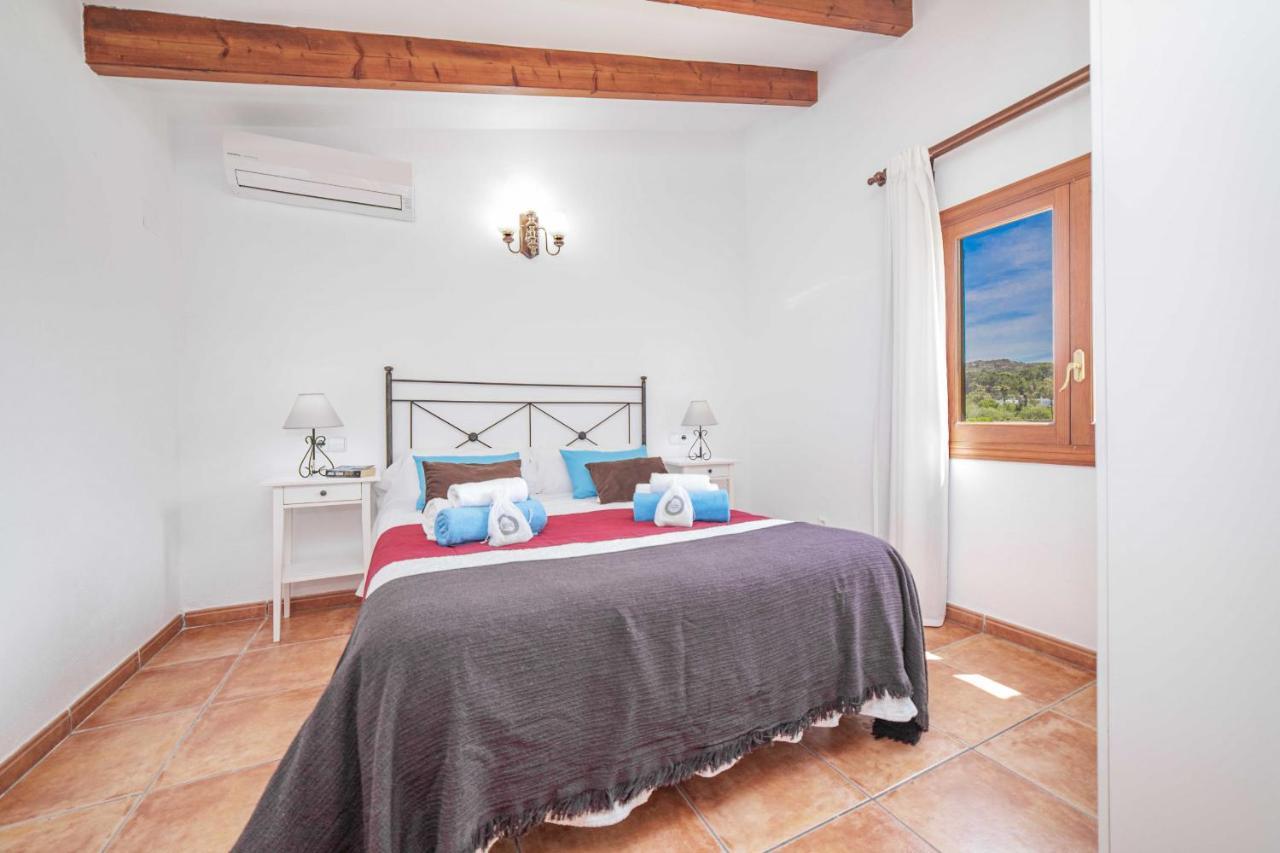 Villa Sunset / Tirenet