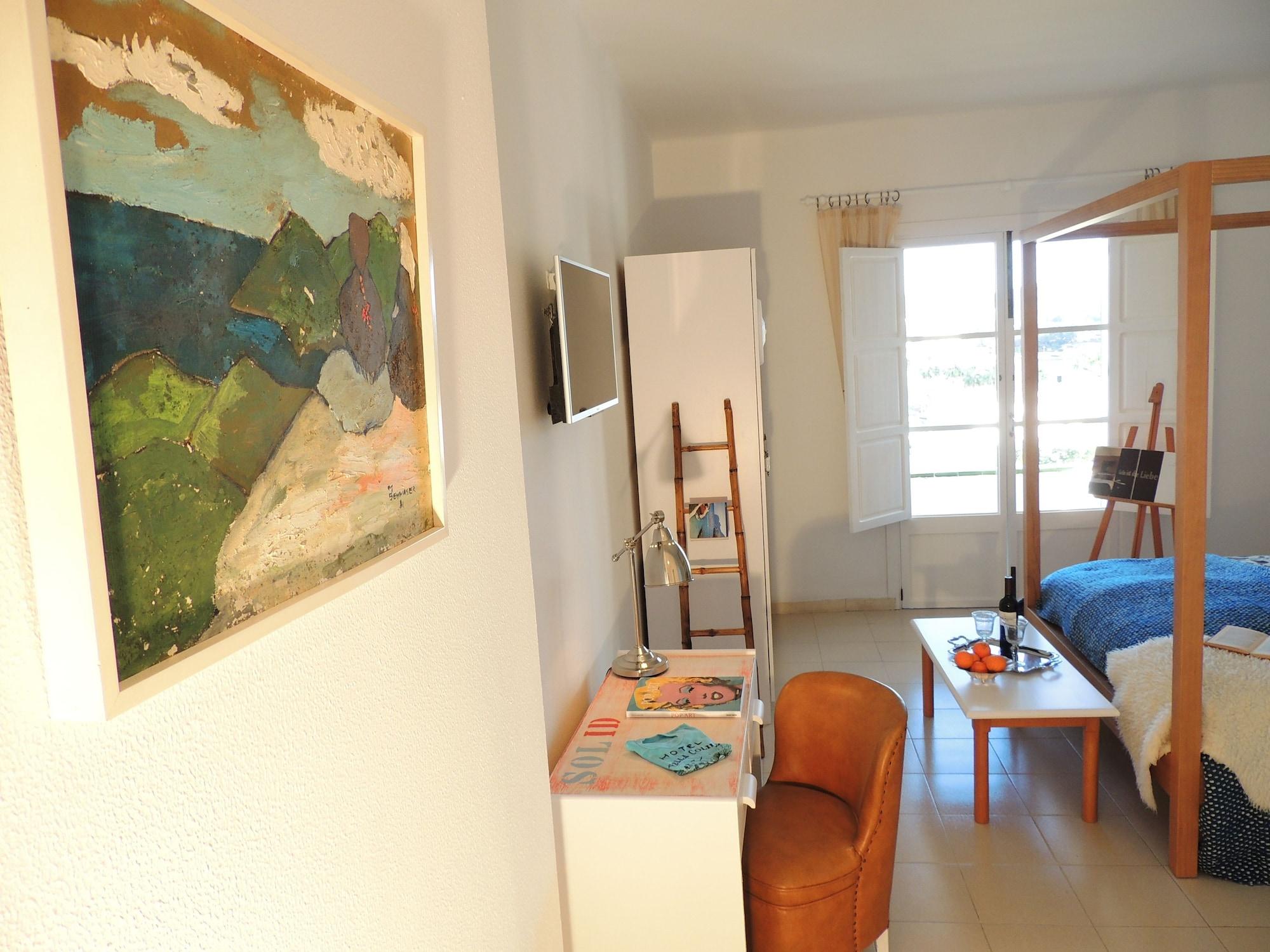 Bella Colina I Vintage 1953 Hotel