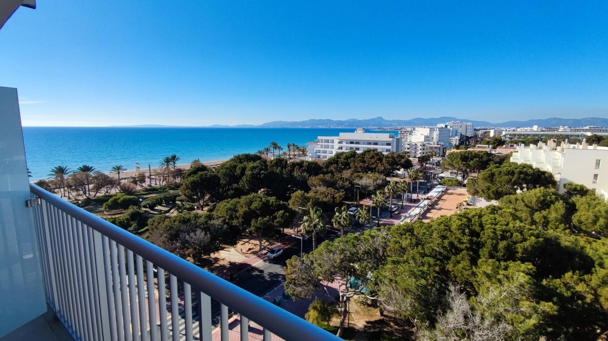 Leman Y Apartahotel 4*