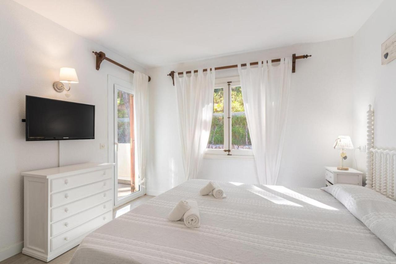 Gorgeous Renovated Cala Sant Vicenc Villa