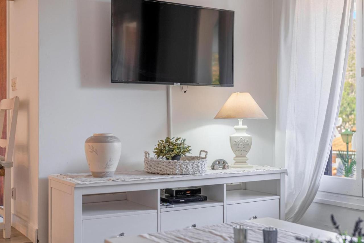 Villa Gorgeous Renovated Cala Sant Vicenc *
