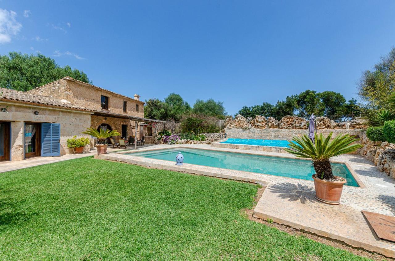 Country house Yourhouse Son Costa *