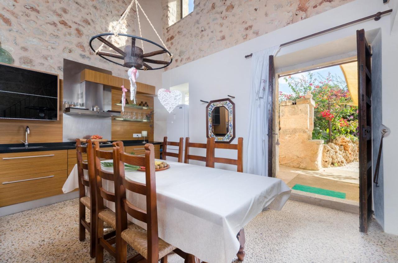 Country house Yourhouse Son Costa