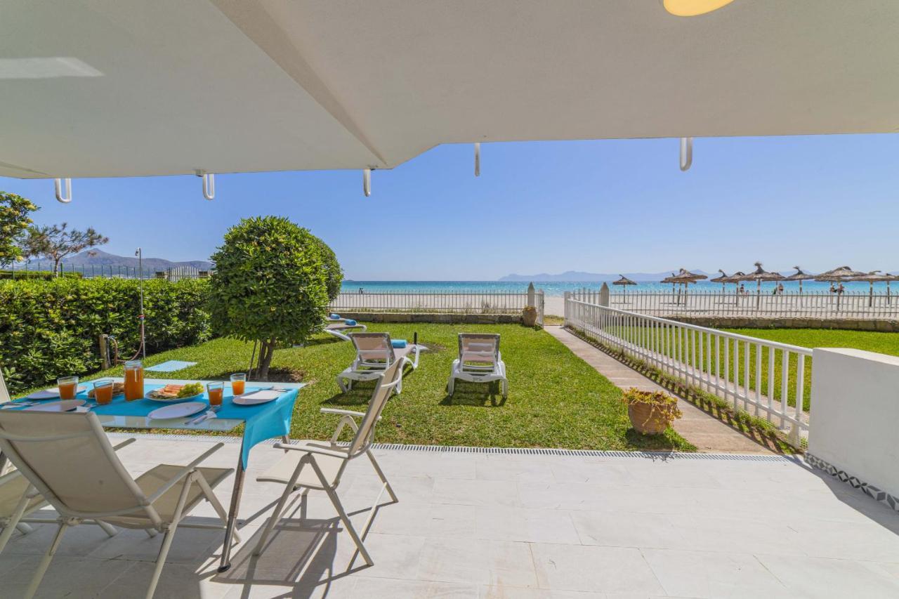 Beachfront Sonrisas Apartamento