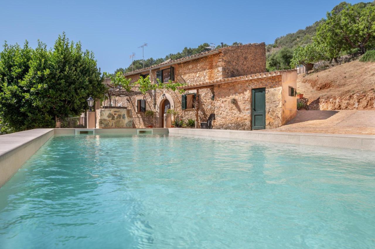 Casa *
