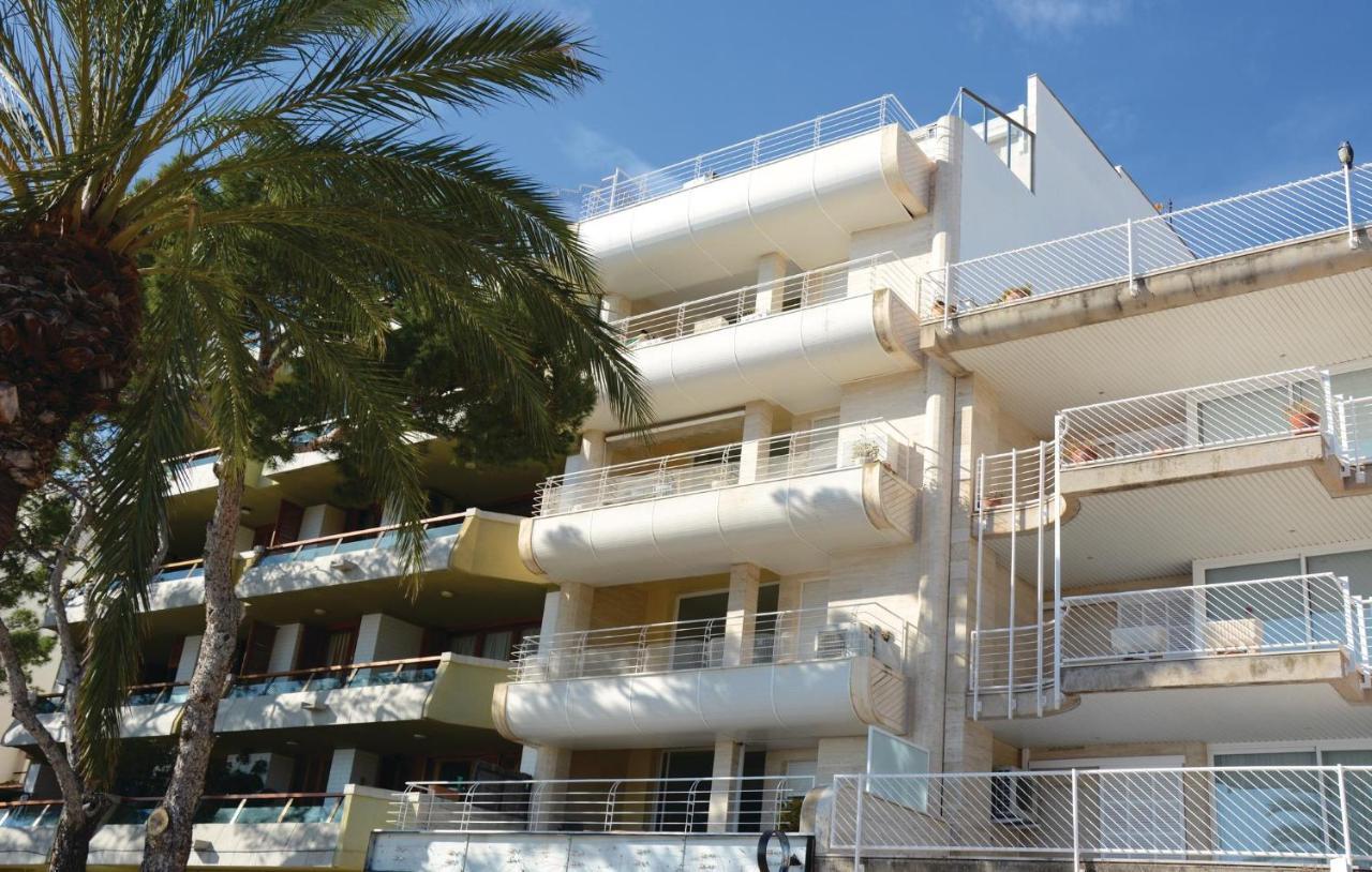 Apartamento 3 Bedroom Beautiful In *