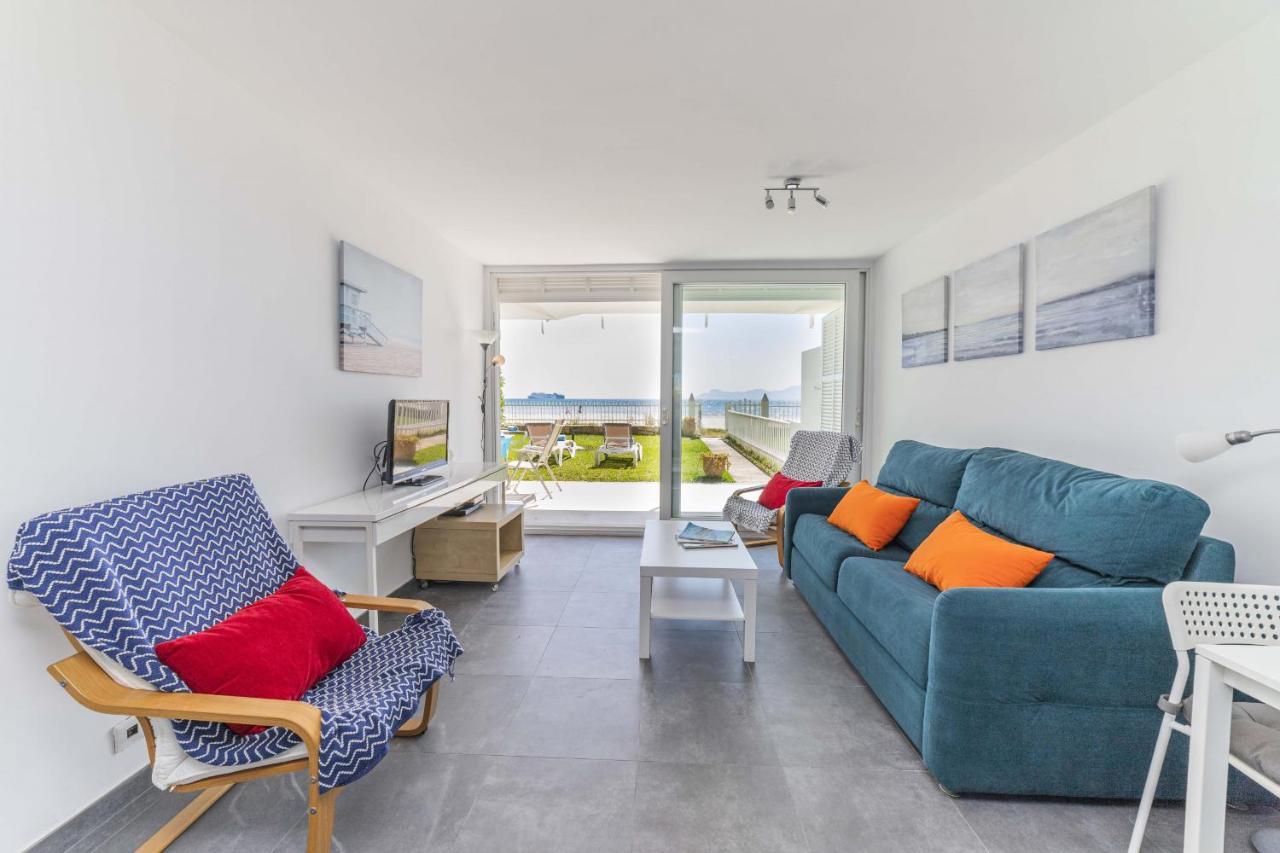 Beachfront Sonrisas Apartamento