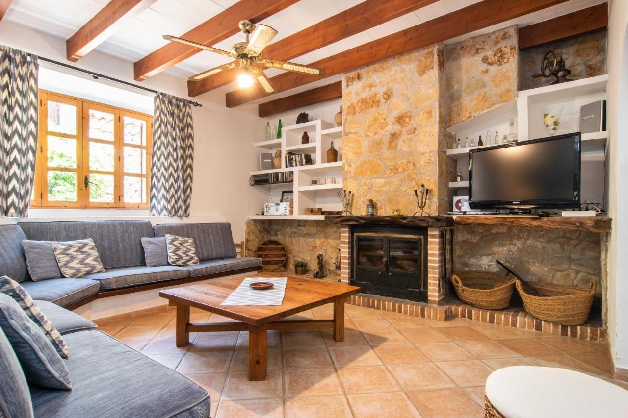 Fabulous Rural House With Views To The Mountains With Swimming Pool Сasa de vacaciones *