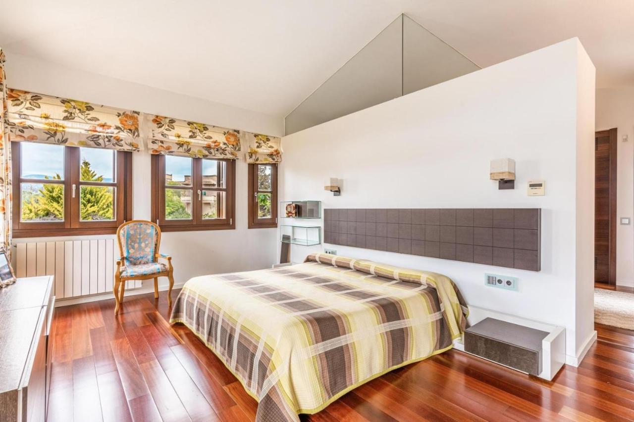 De Lujo Con Piscina, Jacuzzi, Jardín Y Terraza Villa Marratxí