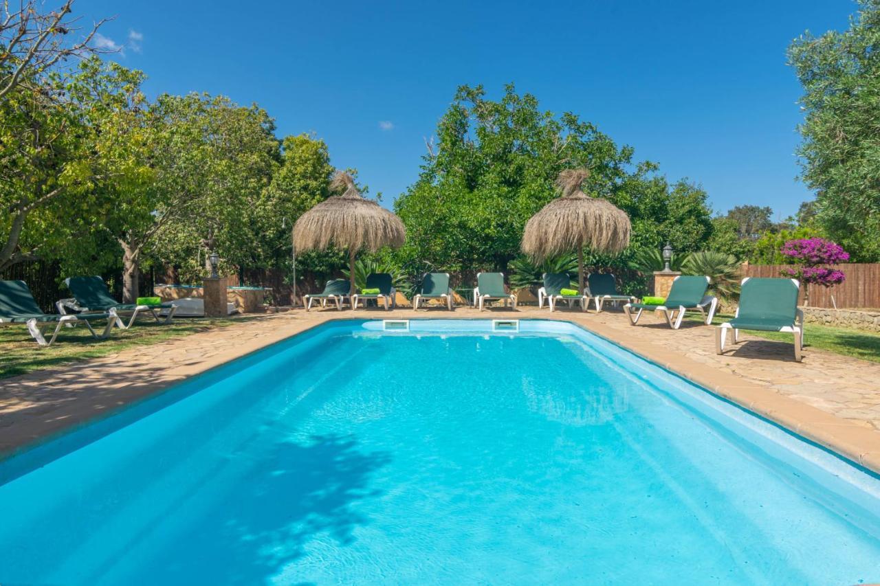 Pili Villa