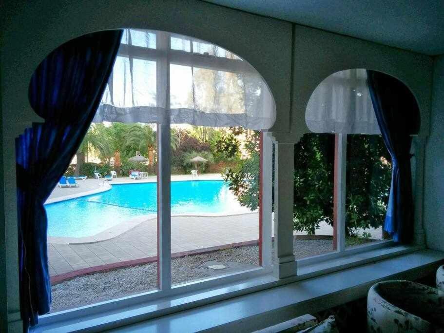 Piso Moderno Con Piscina Siesta 2 Apartamento *