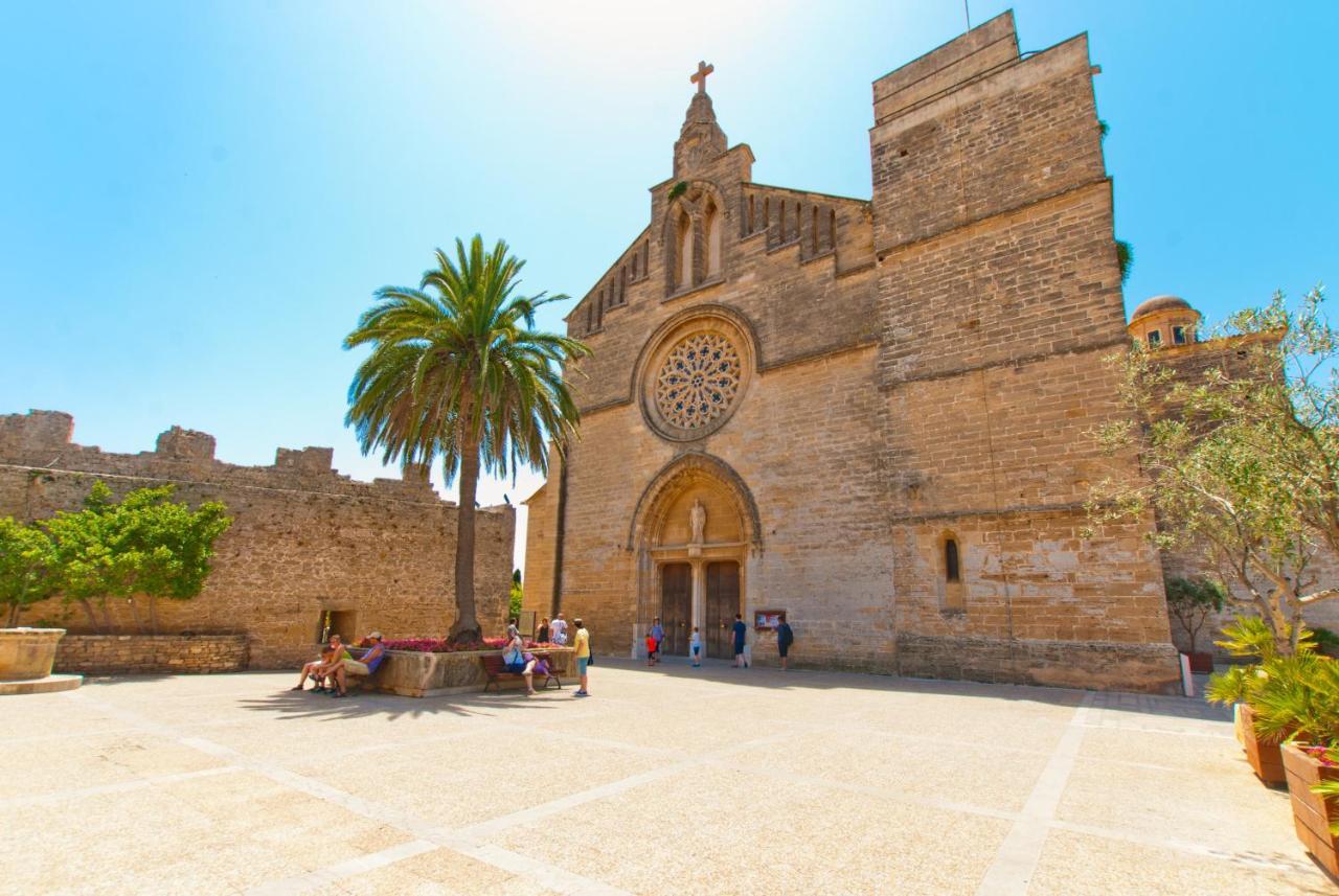 Faro Alcanada - By Mallorca Selection * Alcudia (Mallorca)