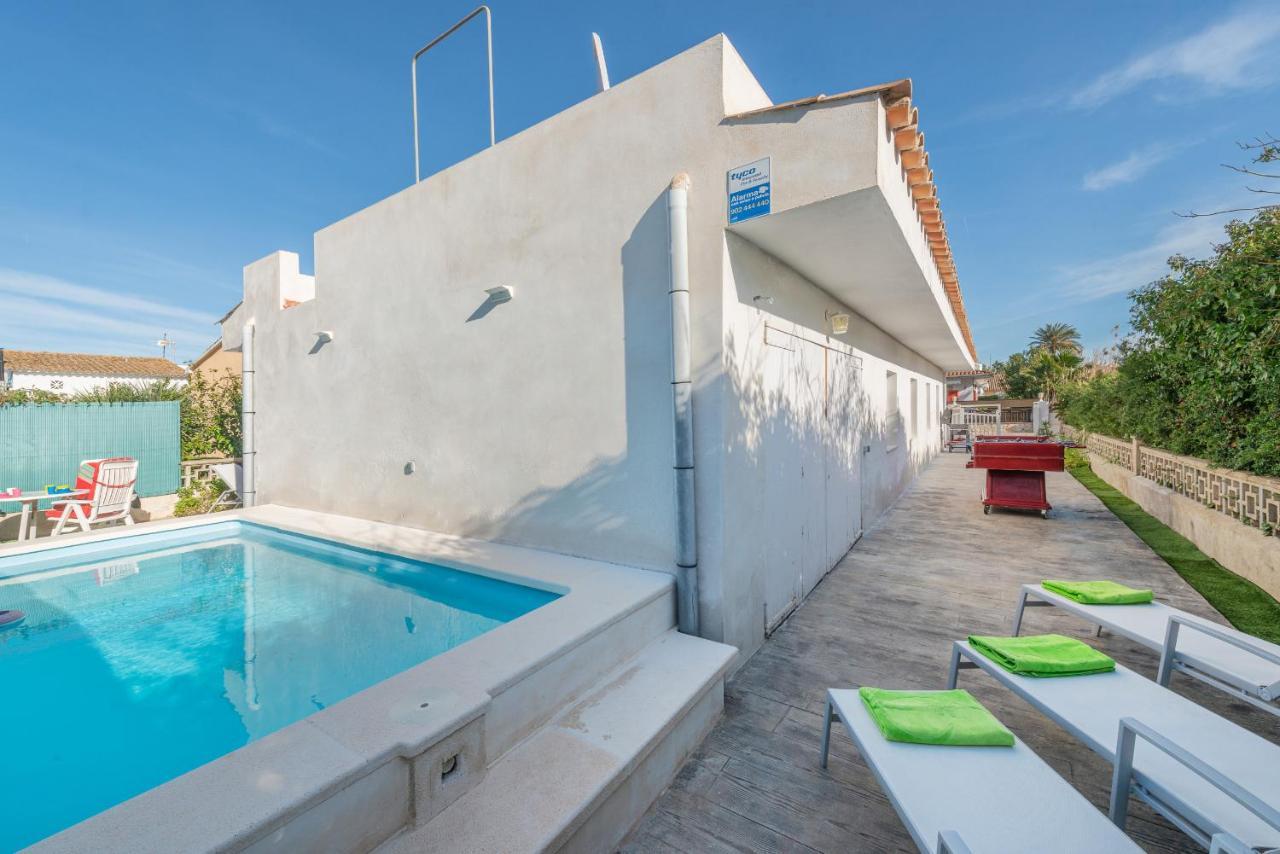 Casa Blanca, Pool&beach Villa *