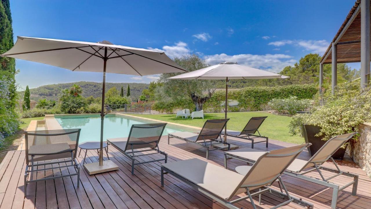 Vista Villa Crestatx