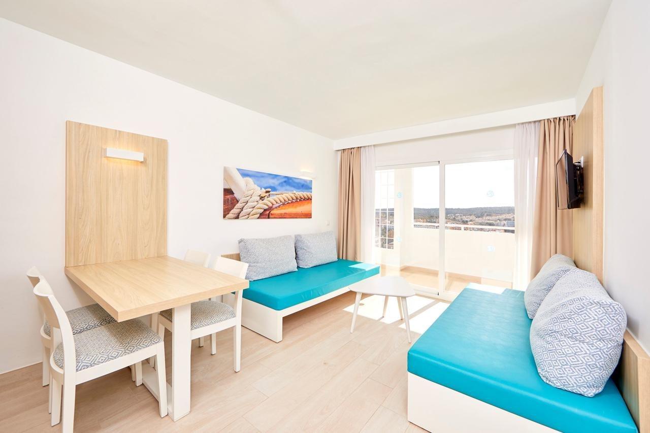 Sun (adults Only) Apartahotel 3*