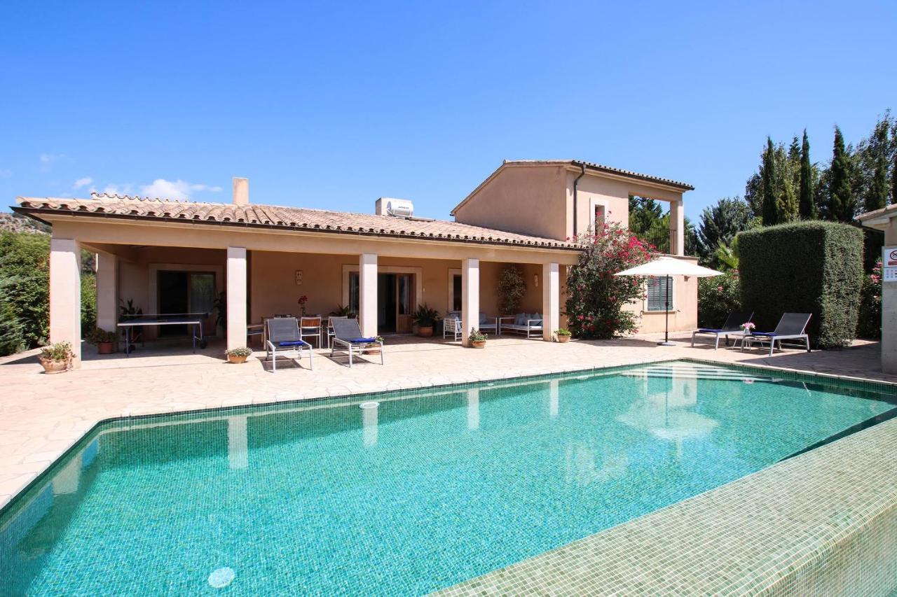 Villa Mares *