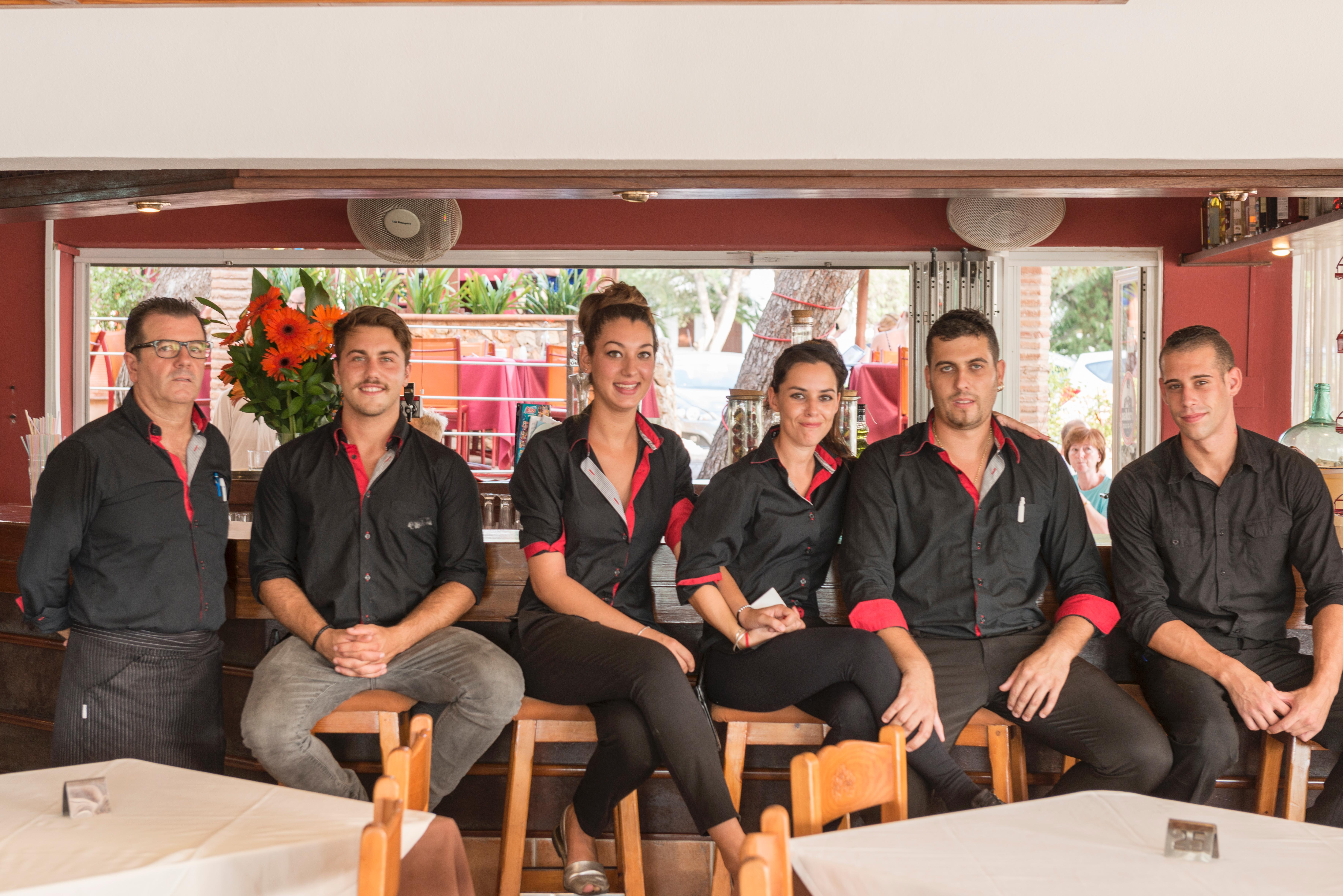 Apartahotel Playa Ferrera 3*