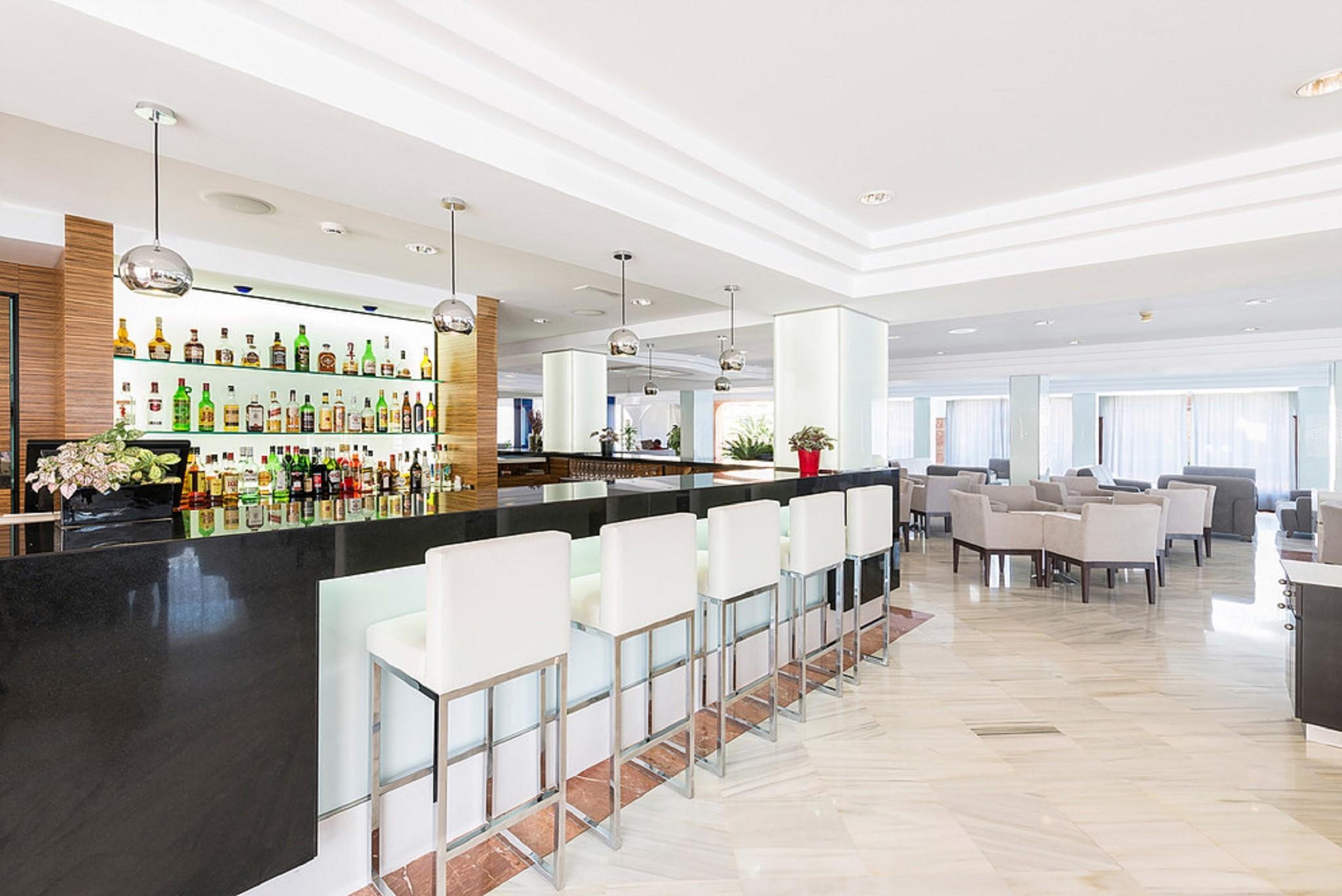 Vista Park Hotel