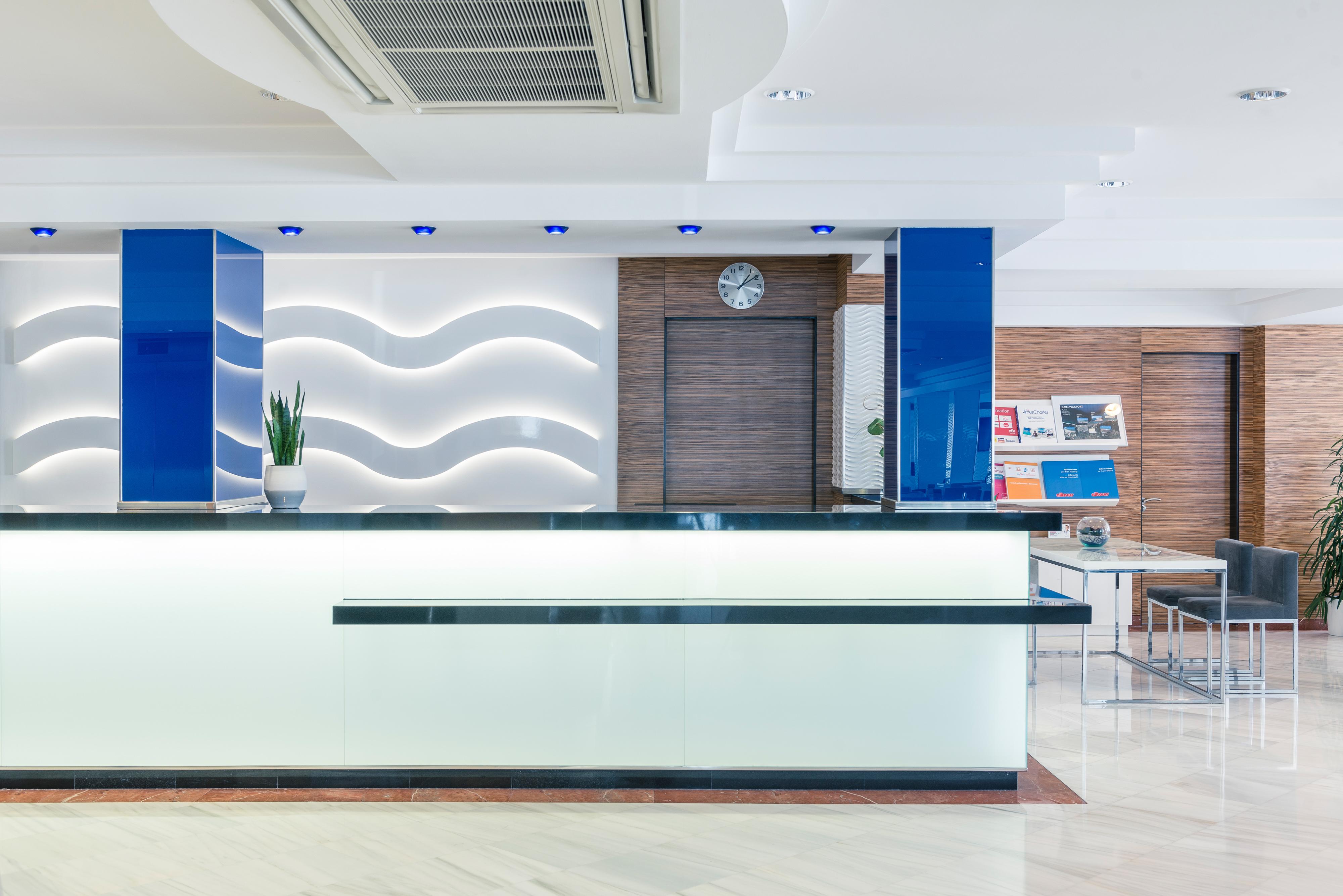 Vista Park Hotel 3*