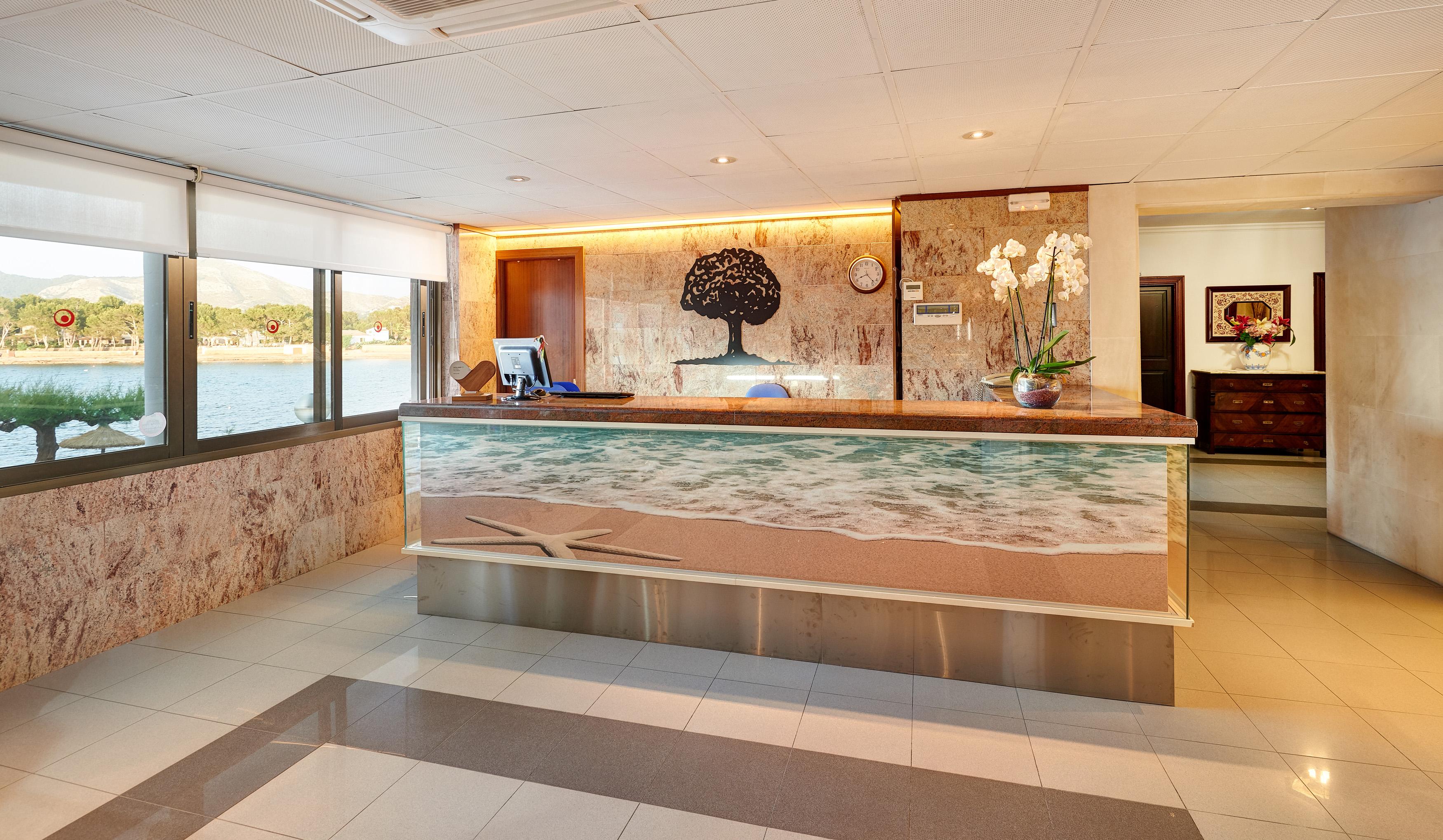 Moré Hotel 3*