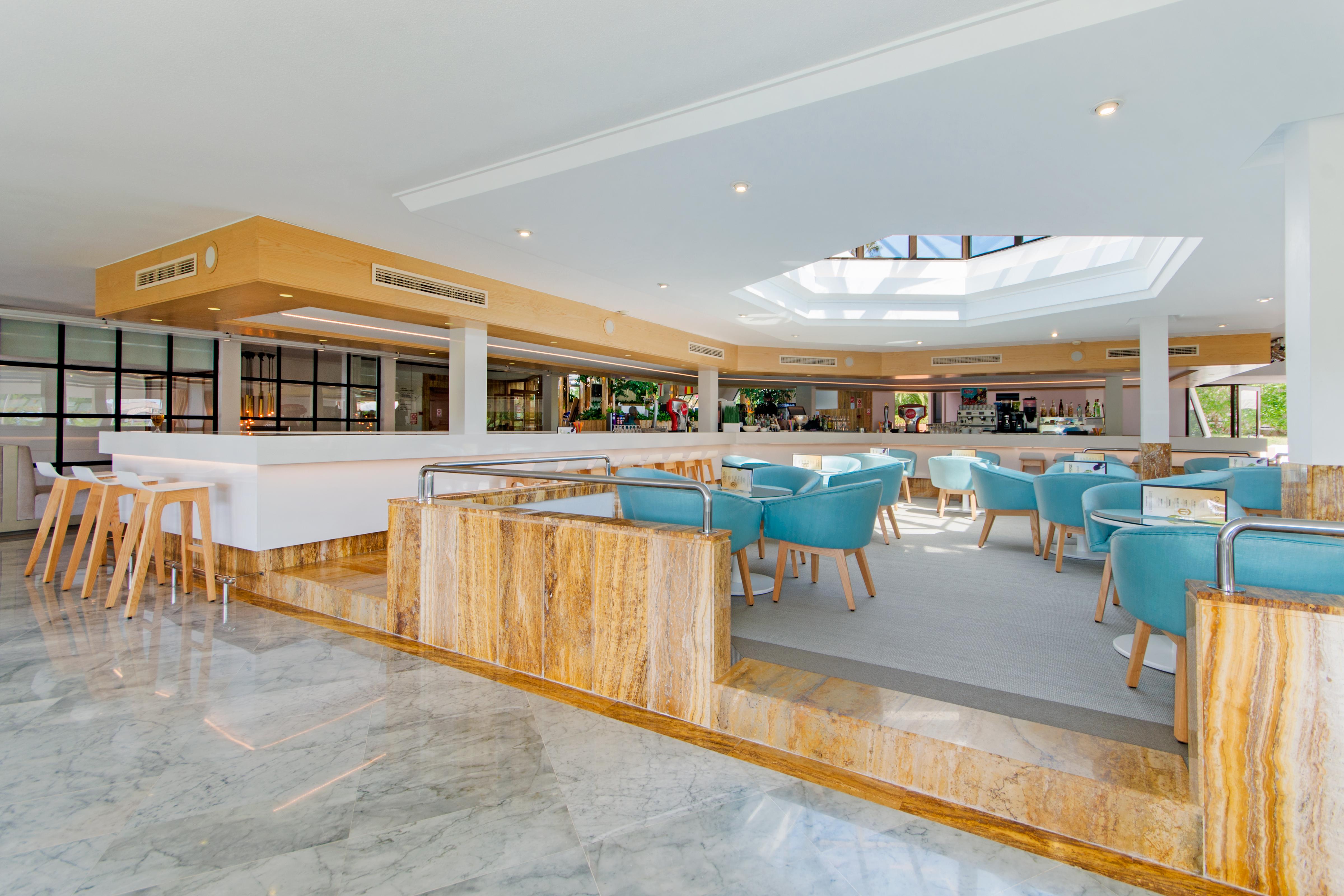 Hotel Exagon Park 4*
