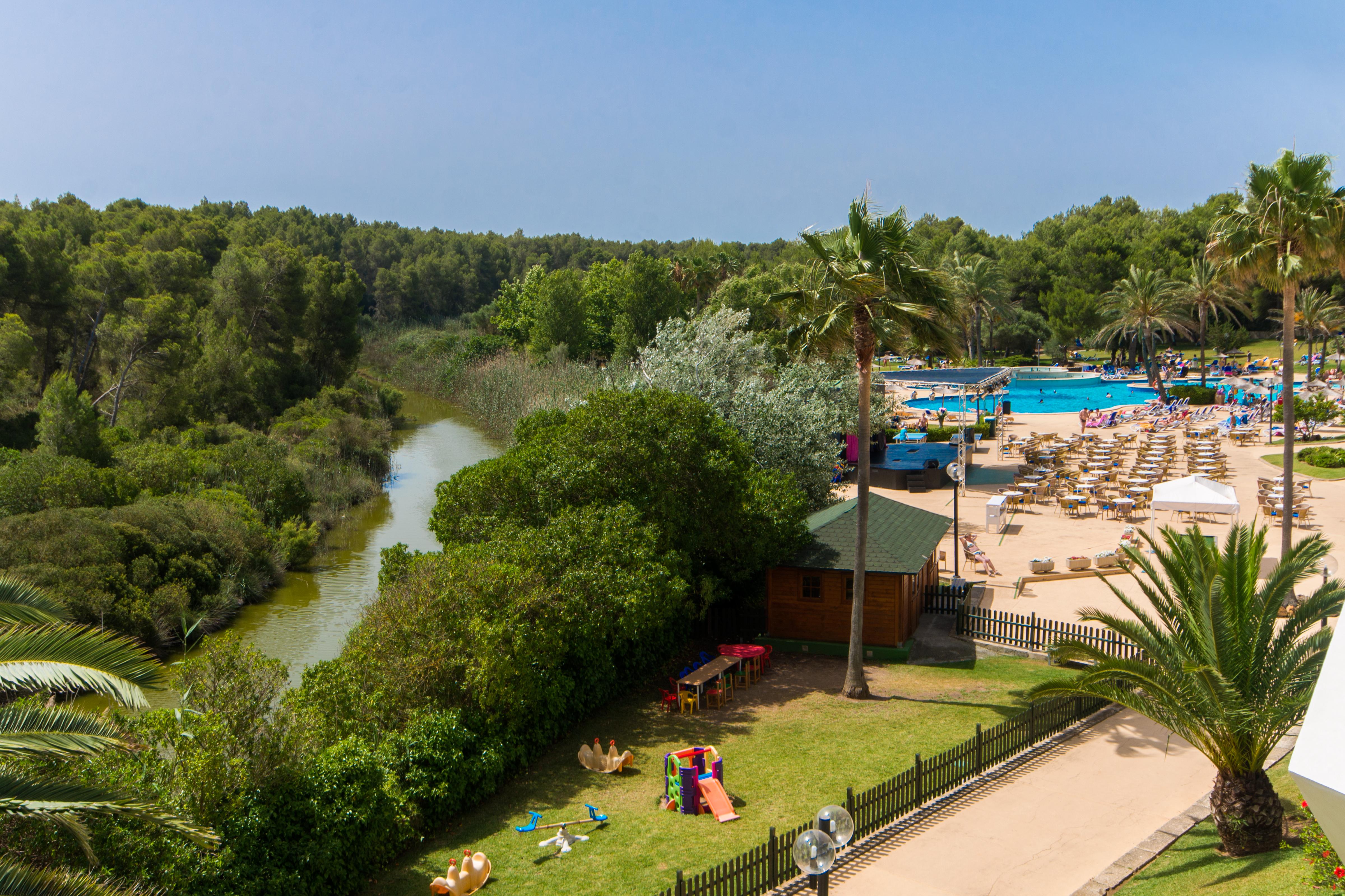 Hotel Exagon Park 4*