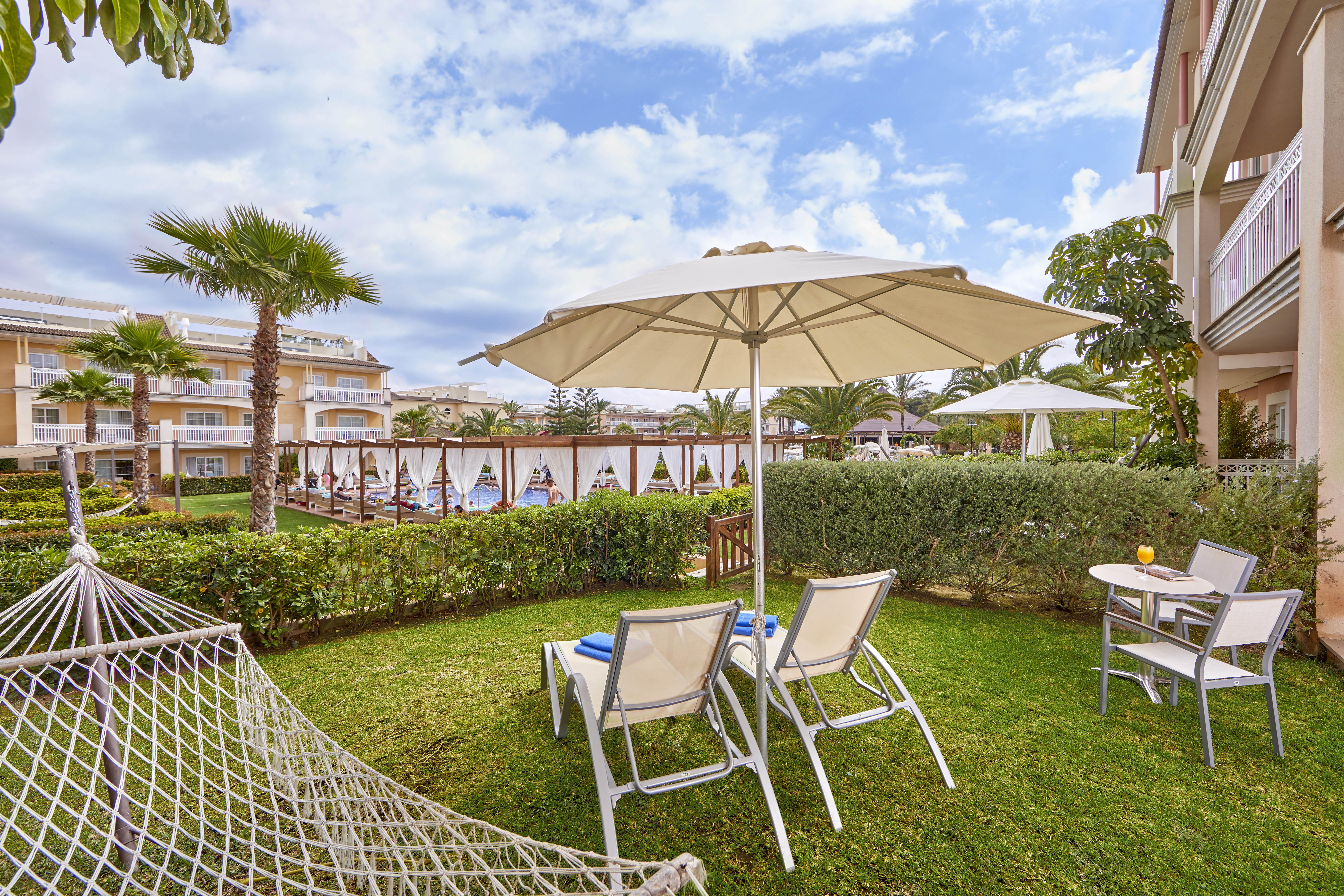 Apartahotel Zafiro Picafort 4*
