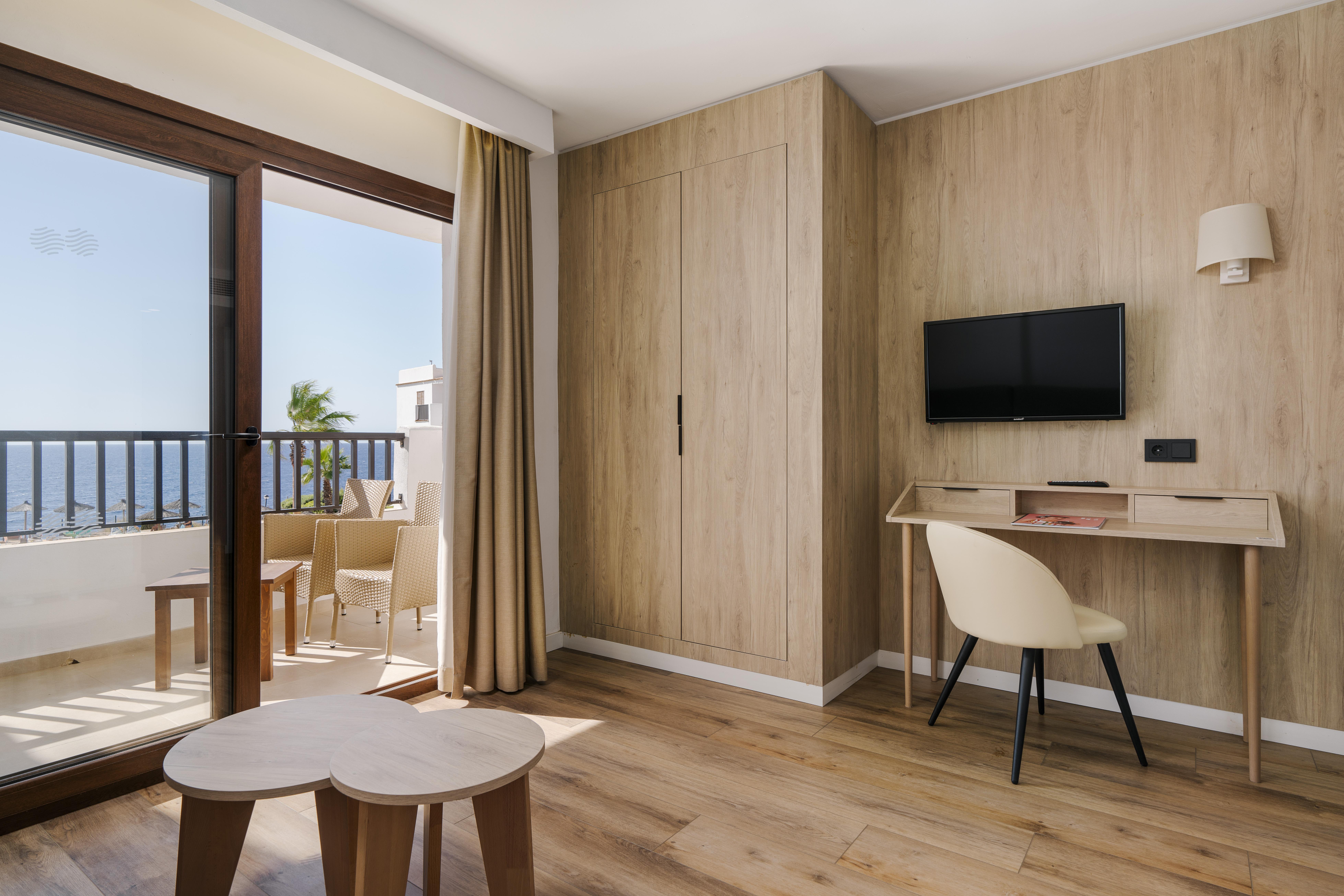 Hotel Alua Rocas