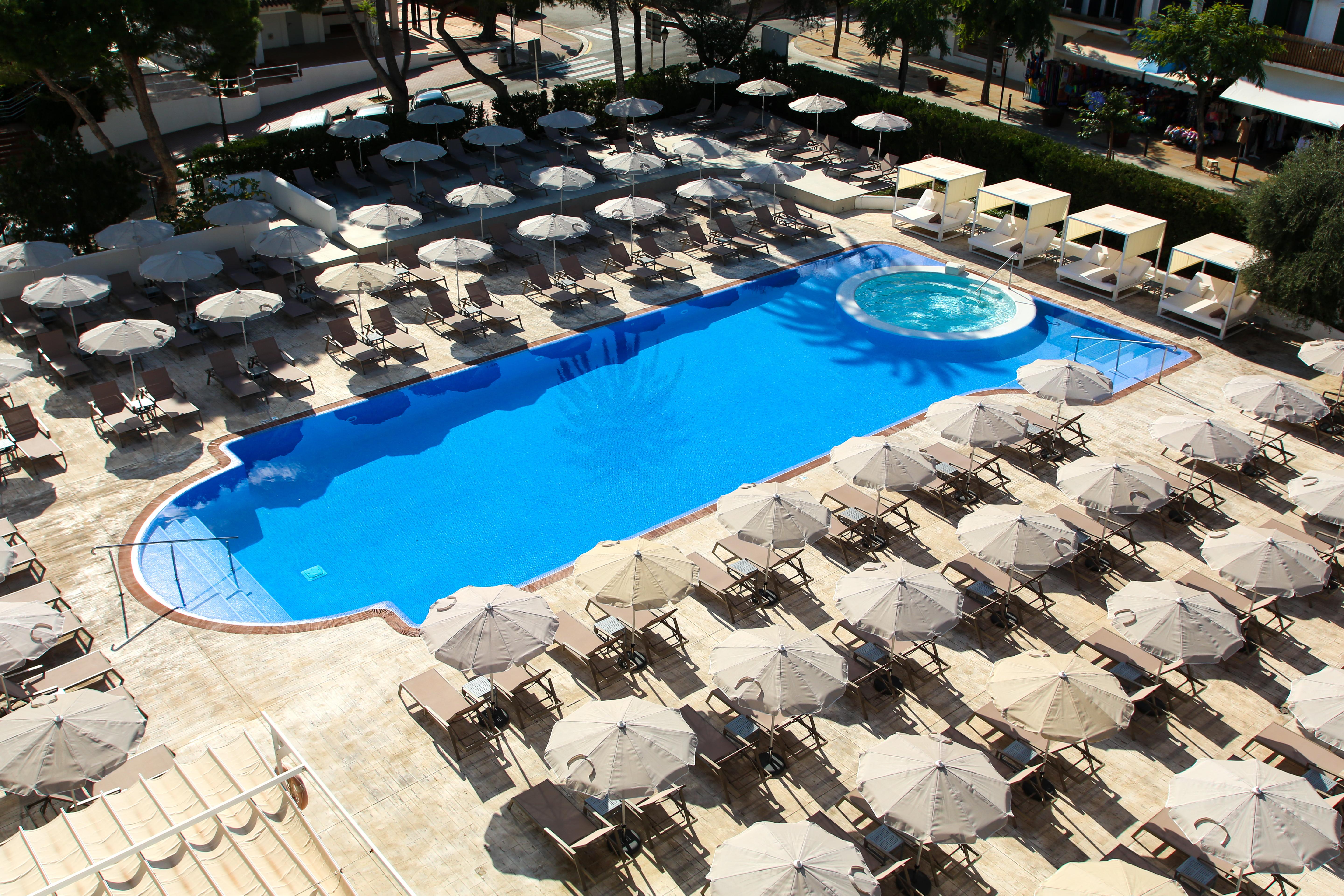 Sentido Fido Tucan - Adults Only