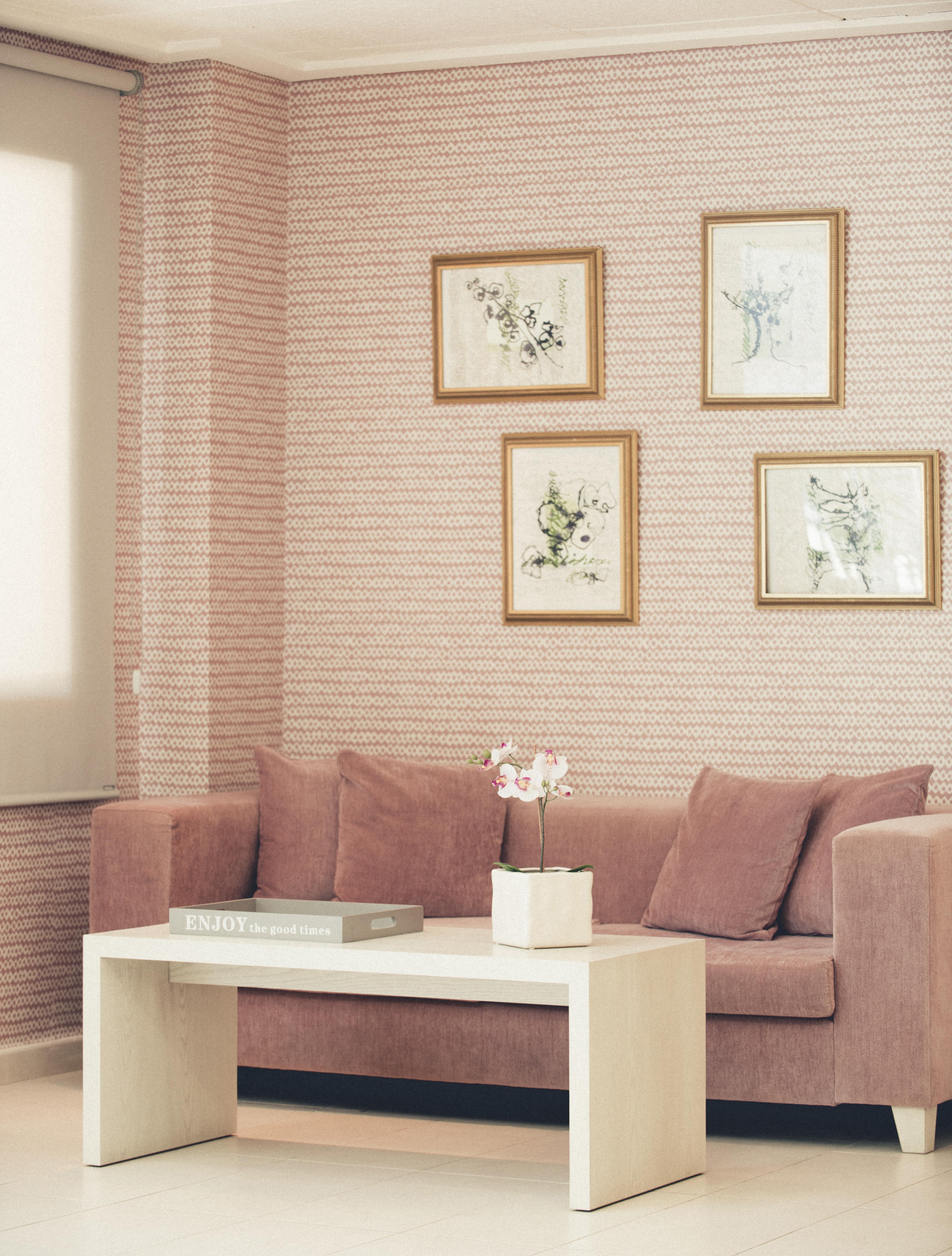 Flor Almendros Hotel