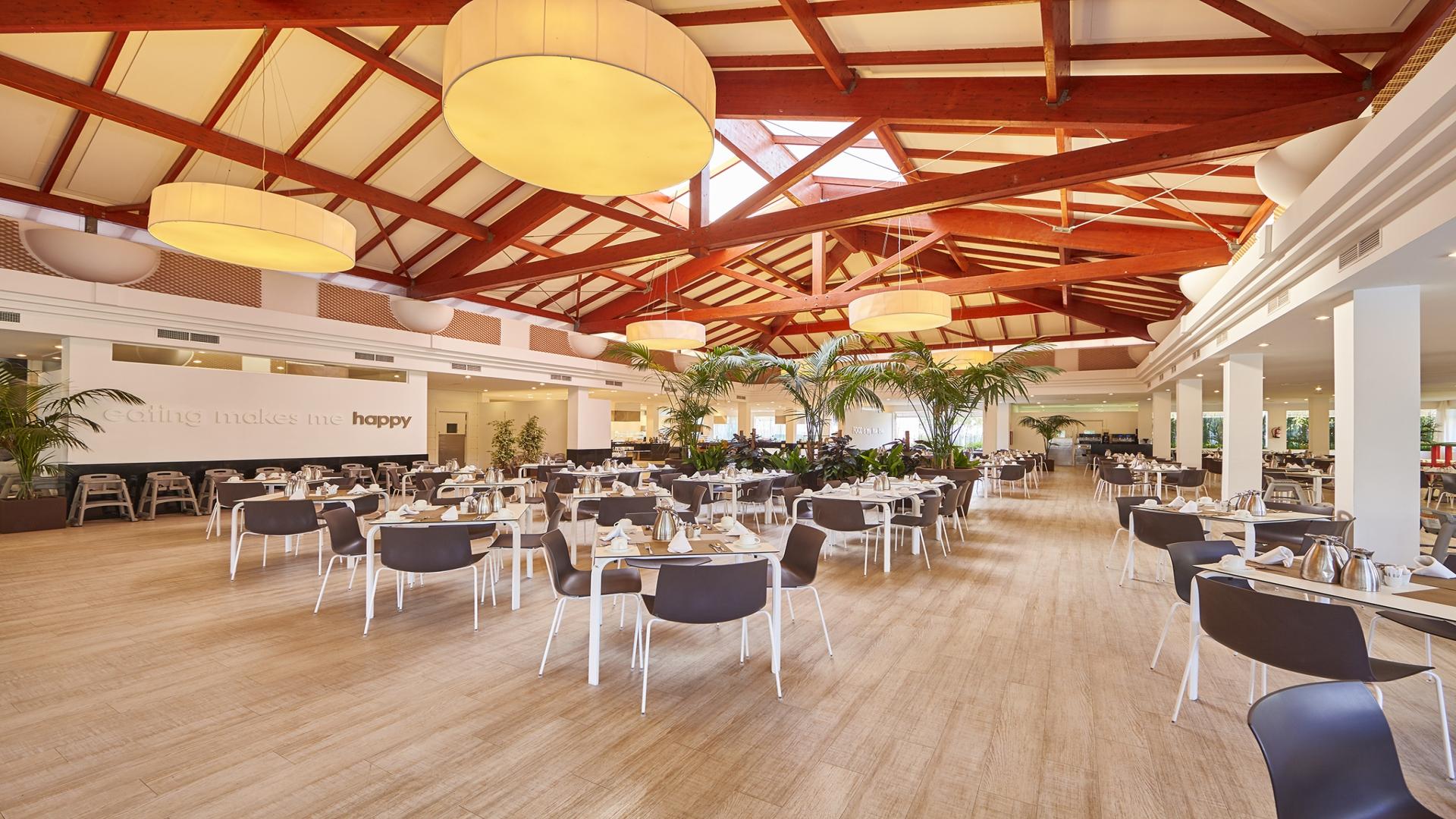 Prinsotel La Dorada - 4* Sup Apartahotel 4*