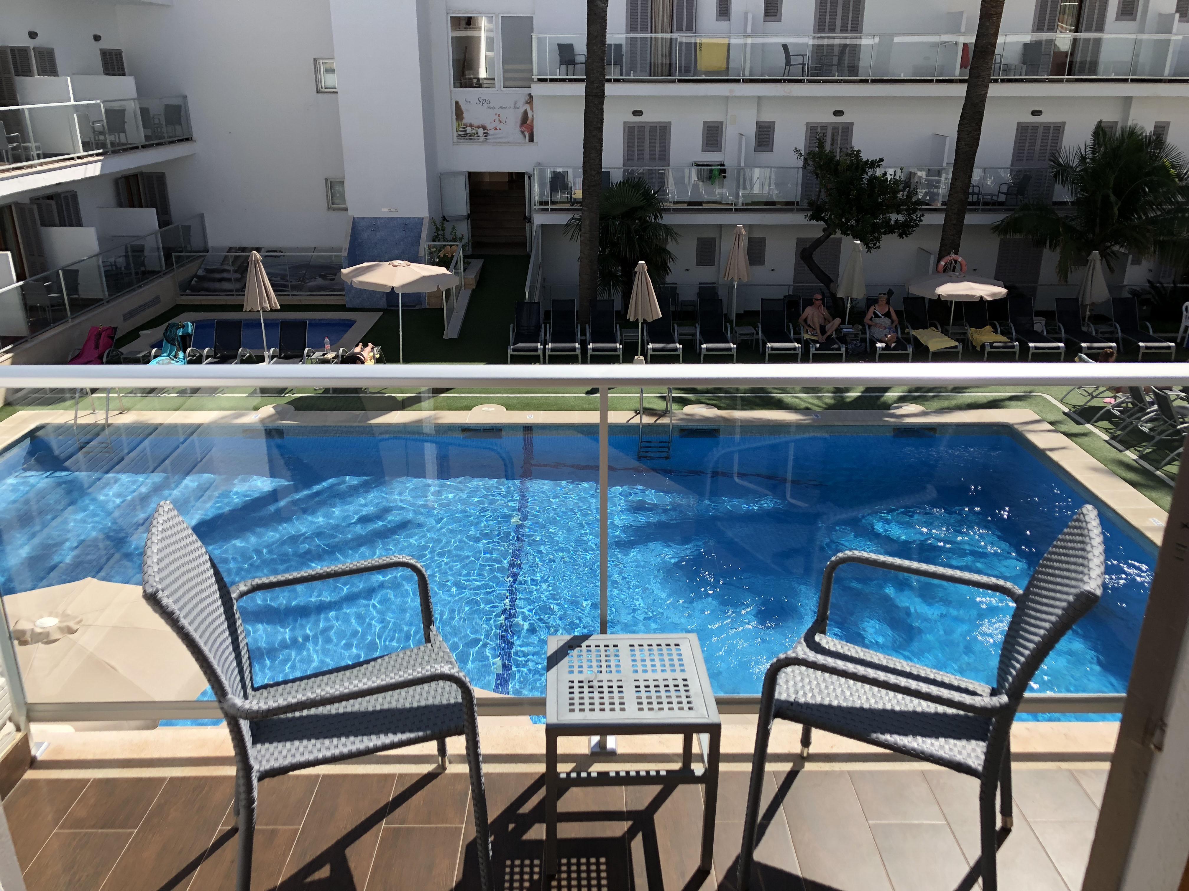 Hotel Eix Alcudia Adults Only 4*