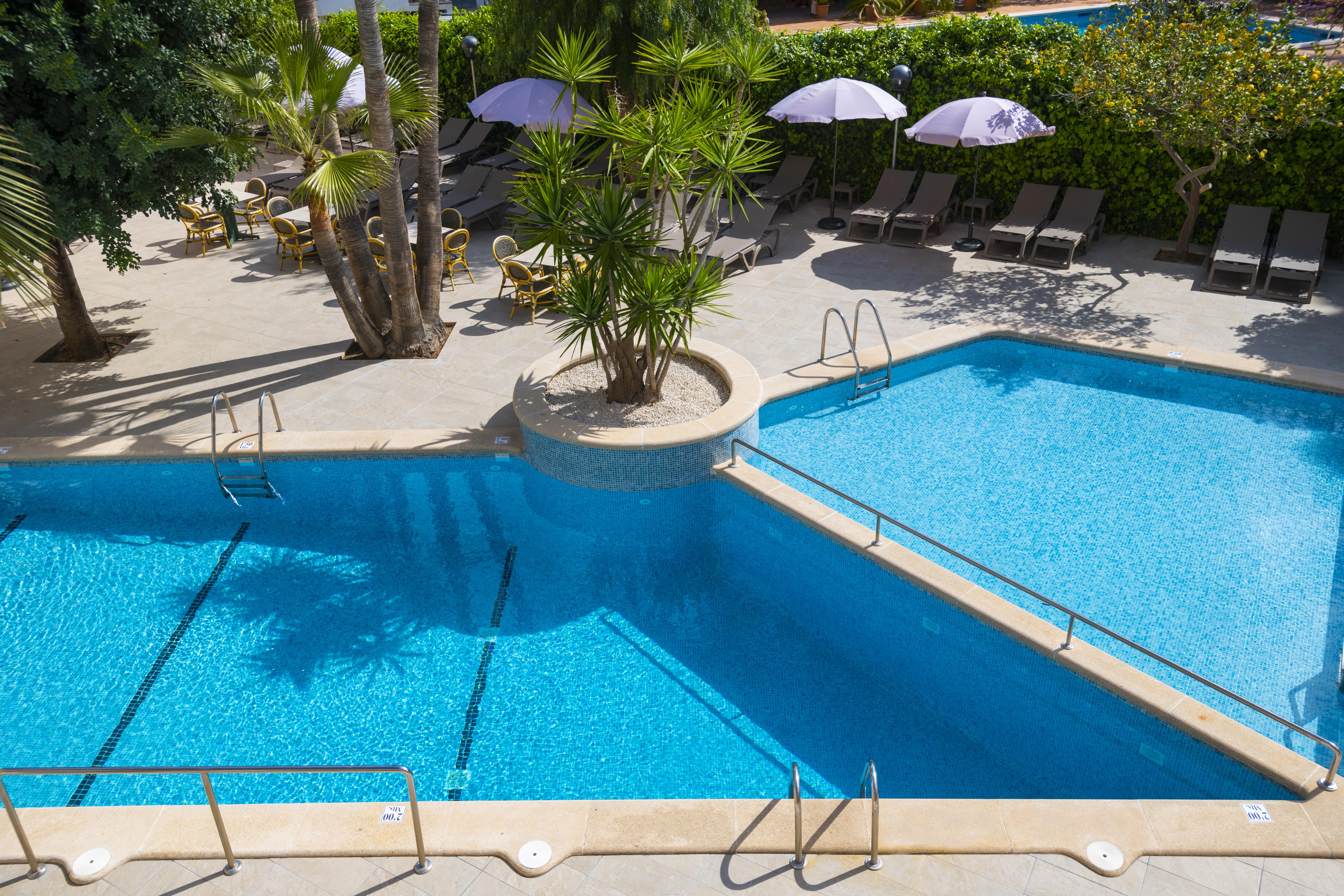 Flor Almendros Hotel 3*