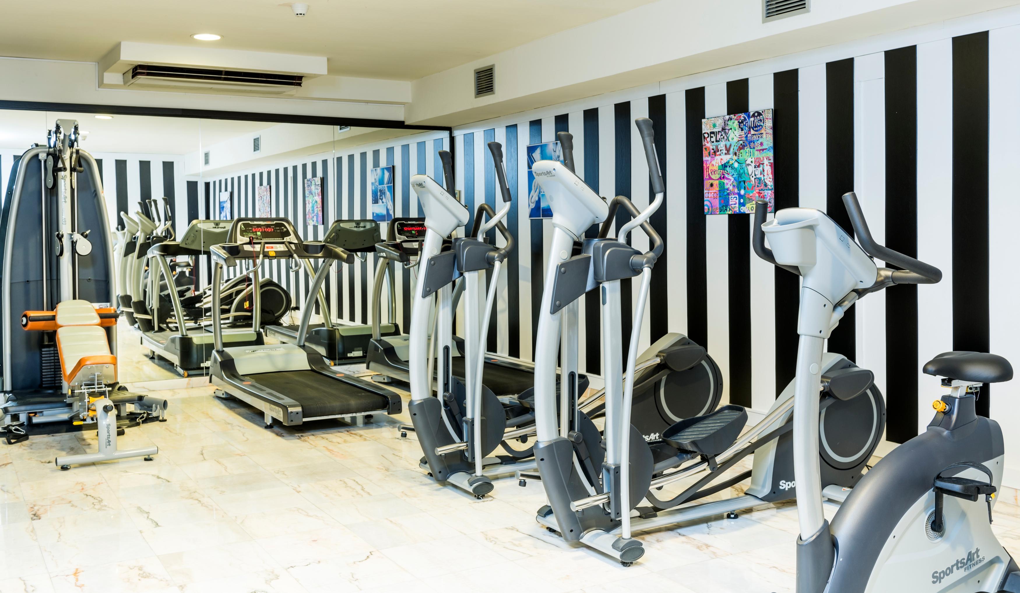 Salles Marina Portals Hotel 4*