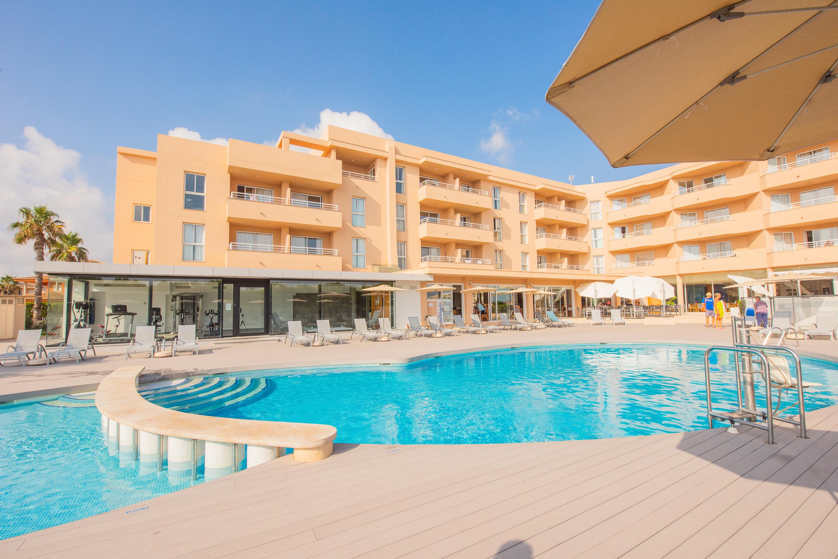 Dunes Platja Apartahotel 4*