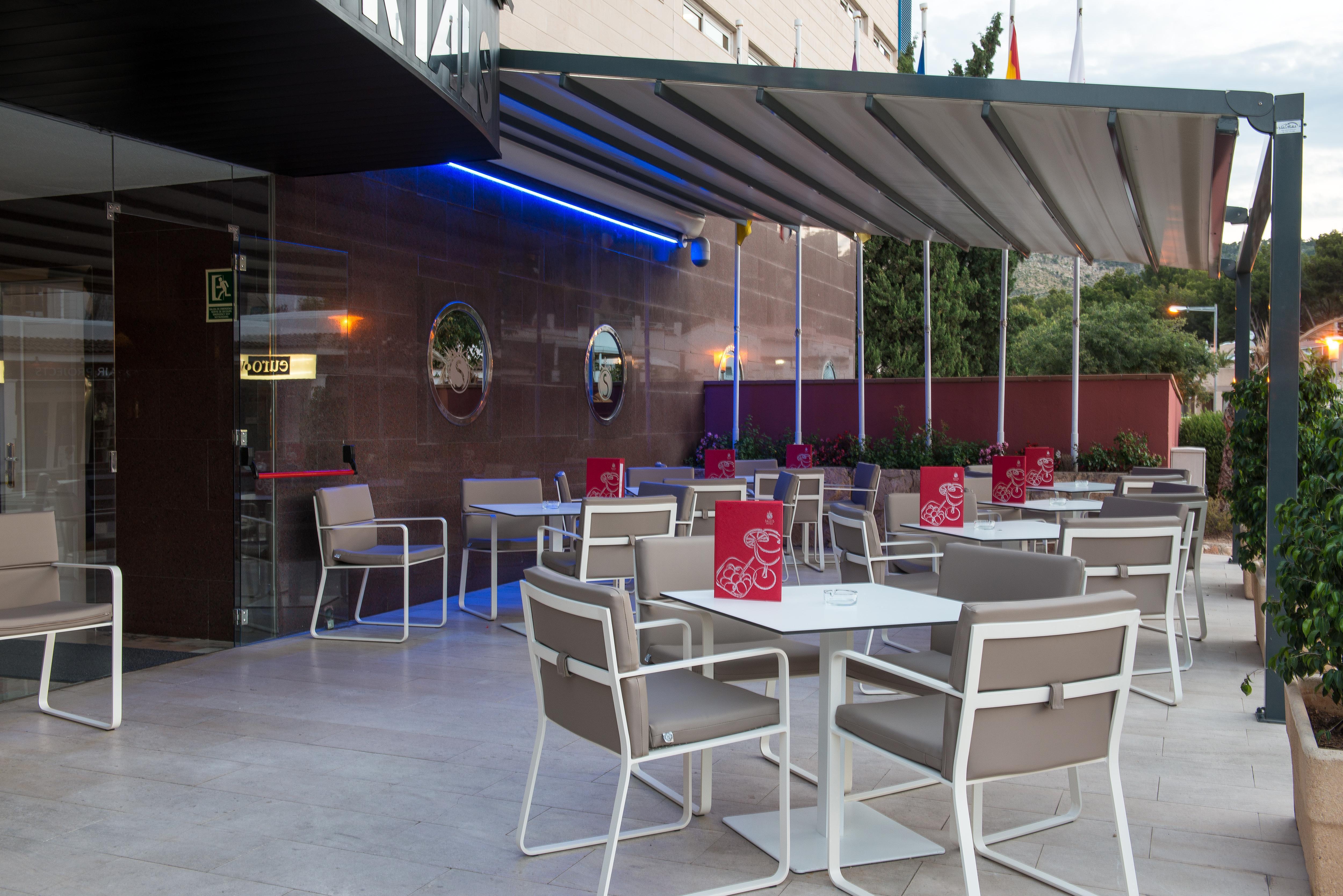 Salles Marina Portals Hotel 4*