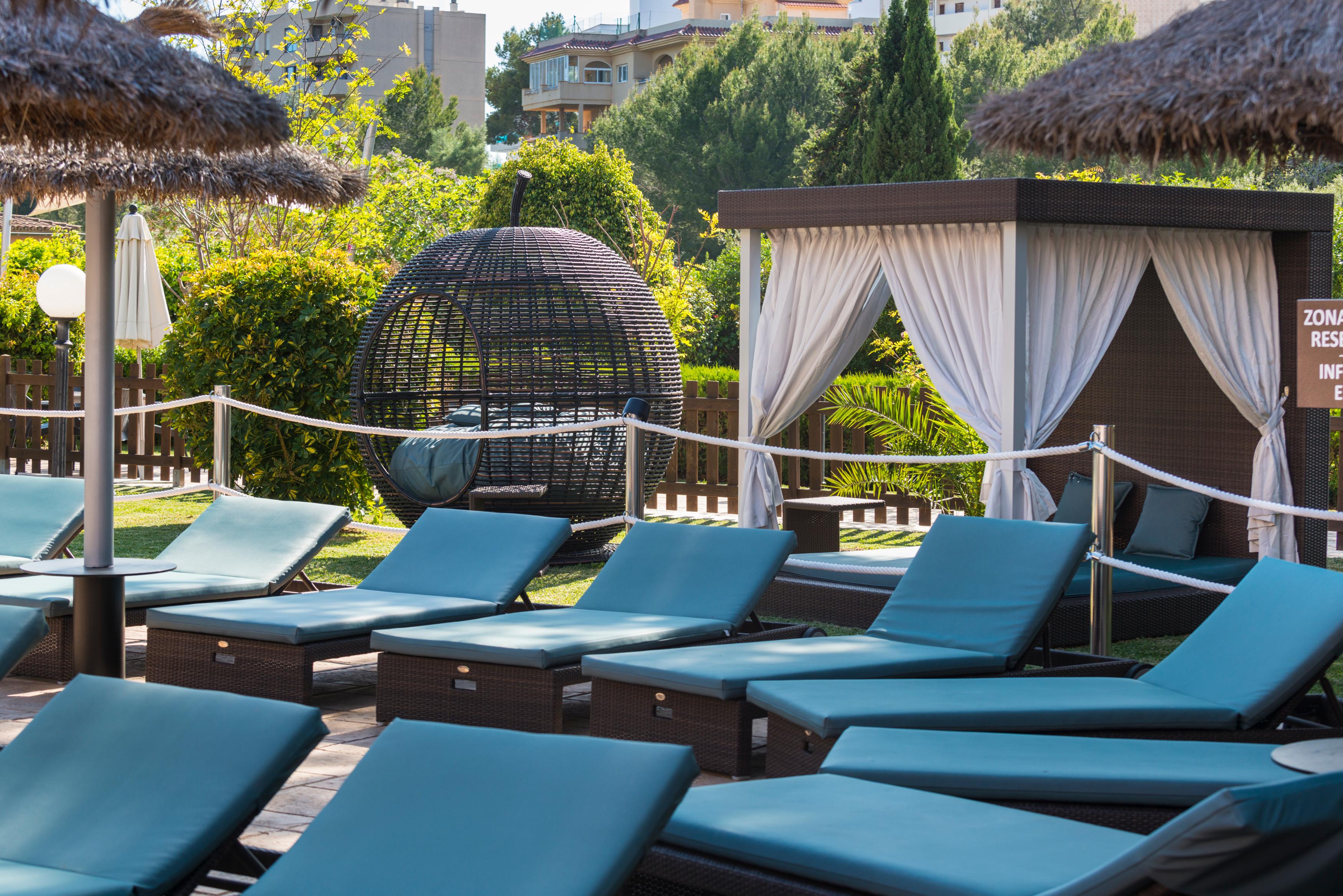 Salles Marina Portals 4*