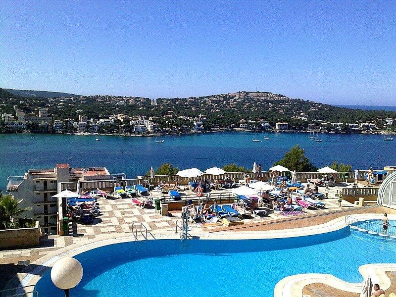 Purobeach Hotel 5*