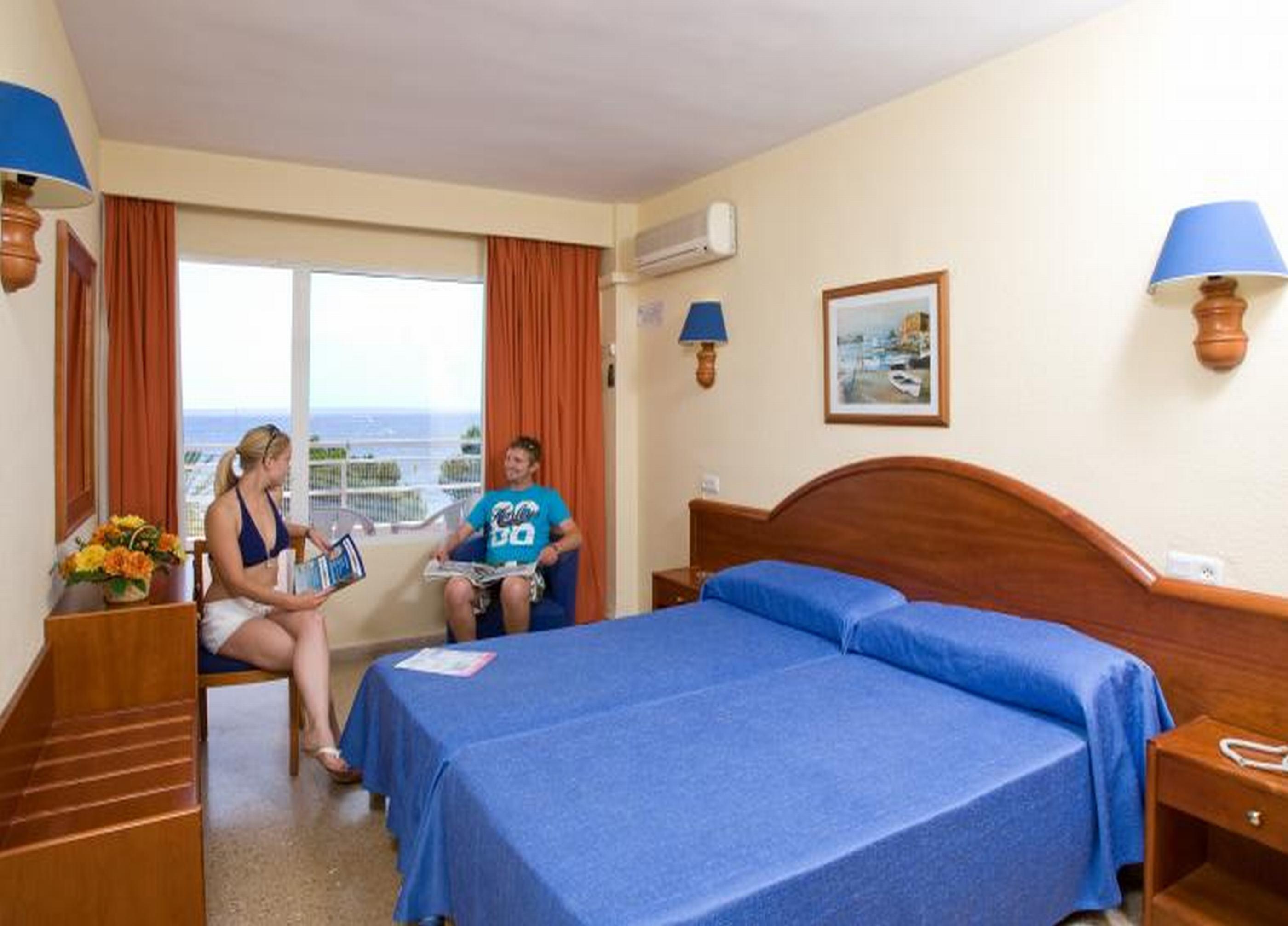 Tropico Playa 4*
